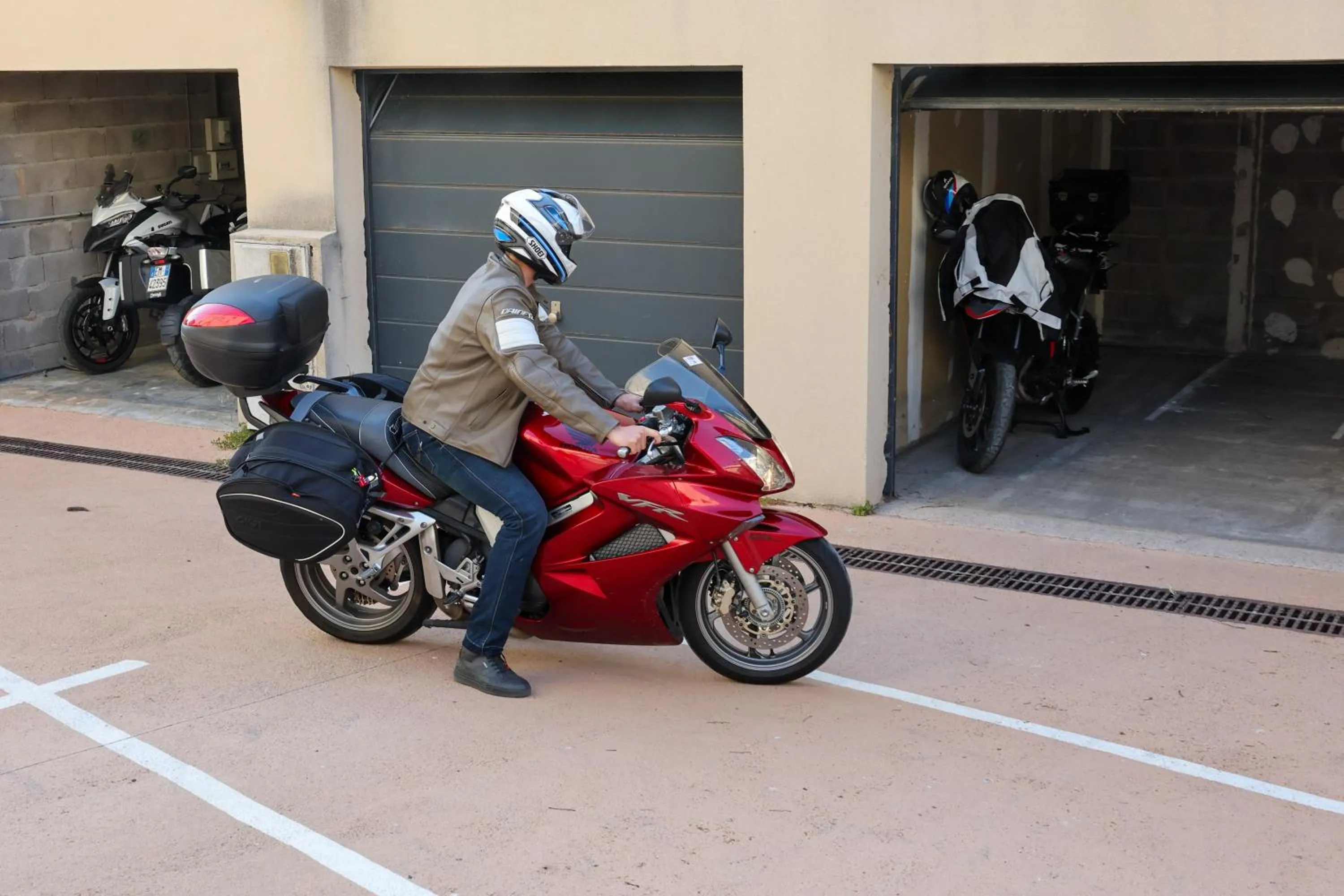 Parking in Hôtel Méditerranée