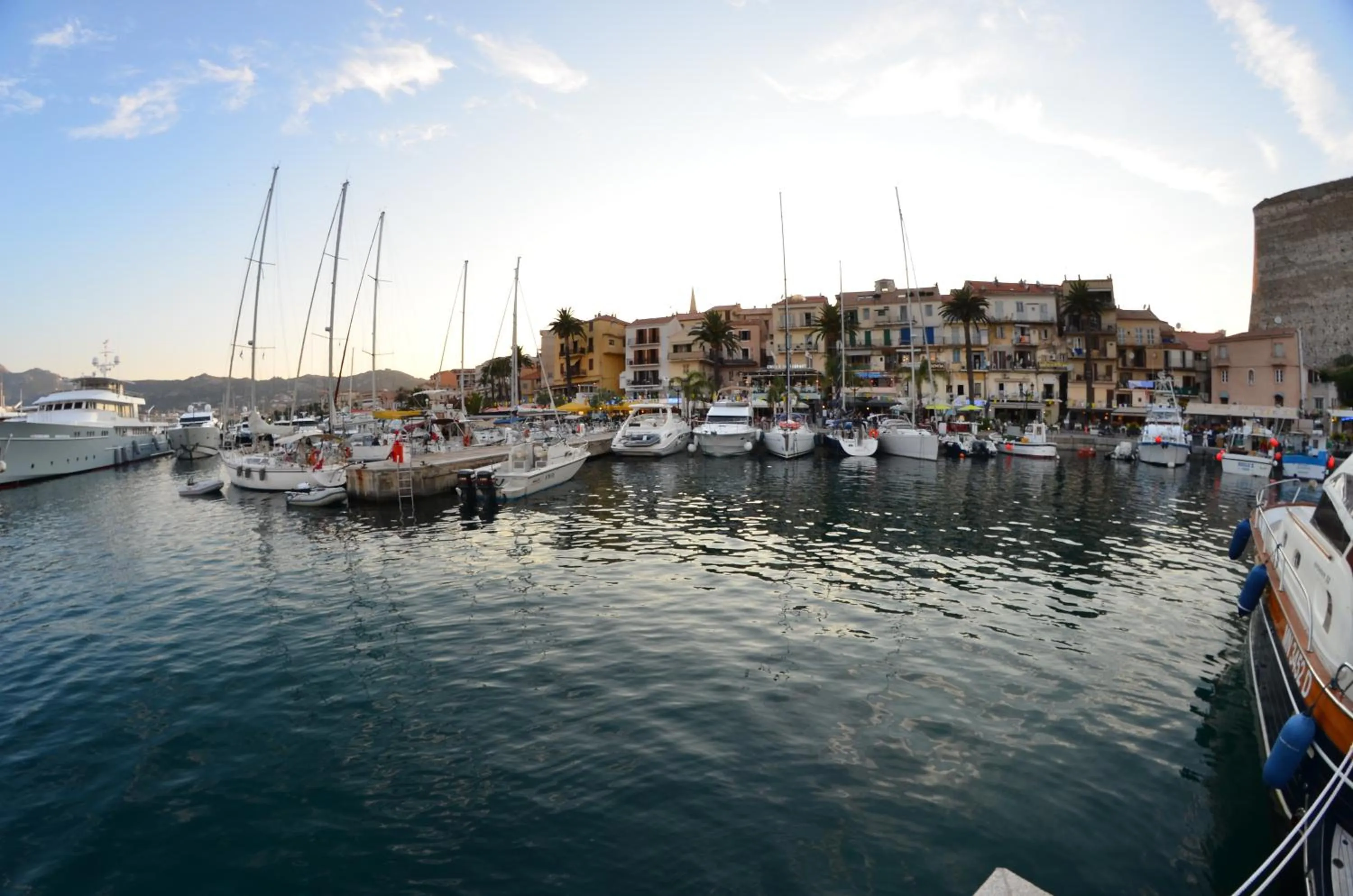 Neighbourhood in Hôtel Méditerranée