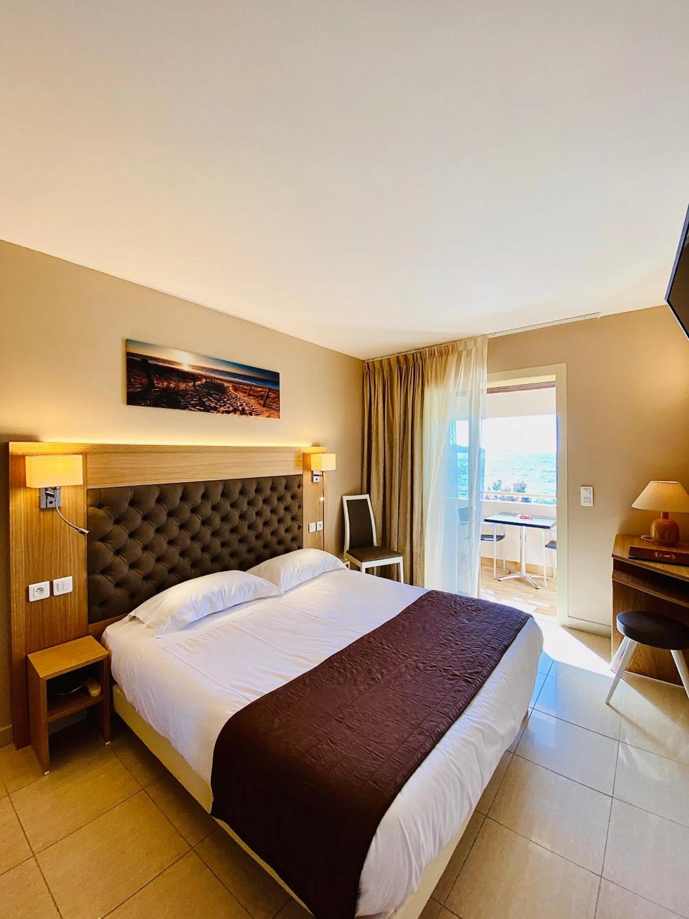 Bed in Hotel Tettola