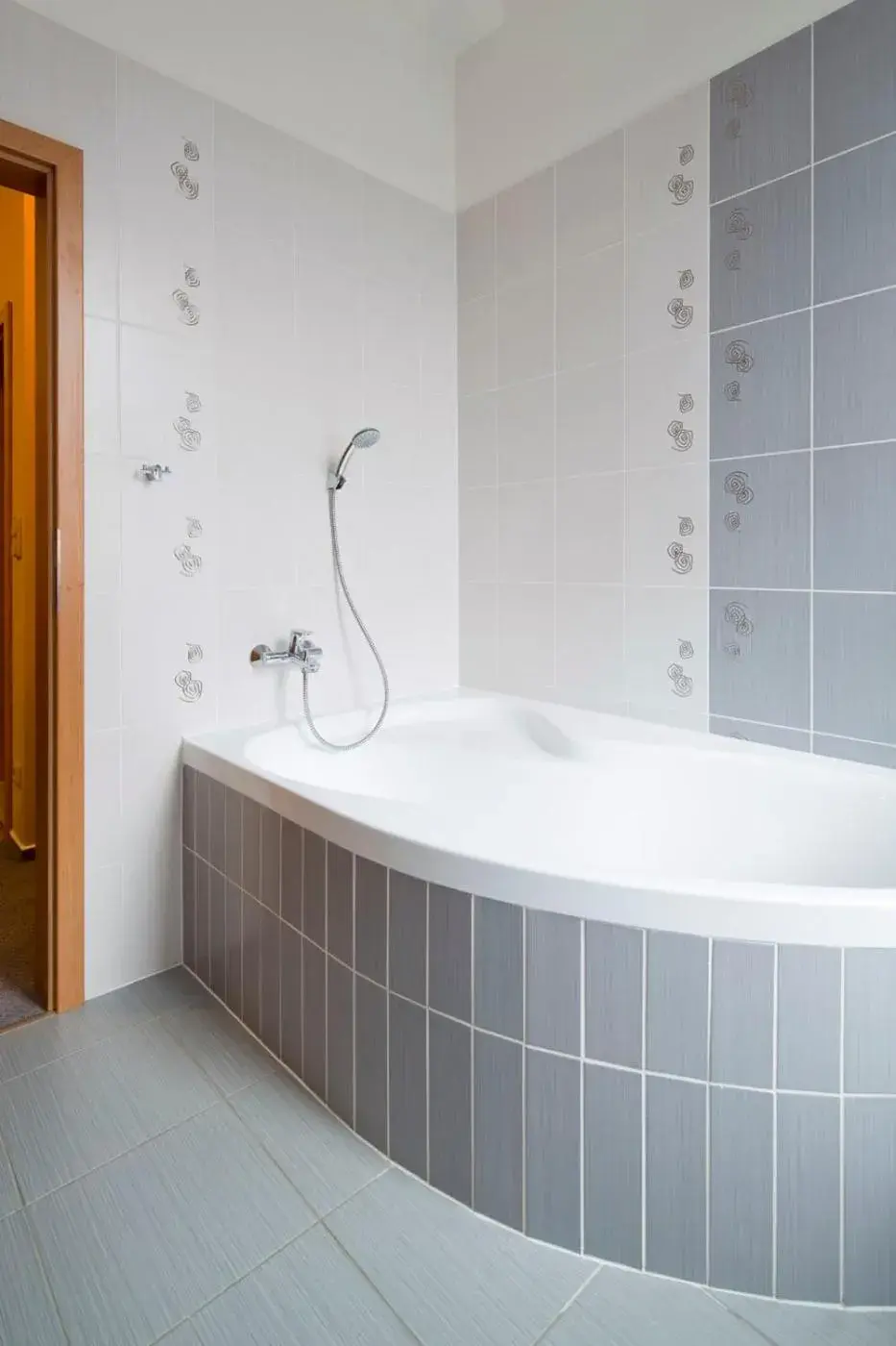 Deluxe Double Room with Bath in Lipovka penzion Deluxe Double Room with Bath in Lipovka penzion