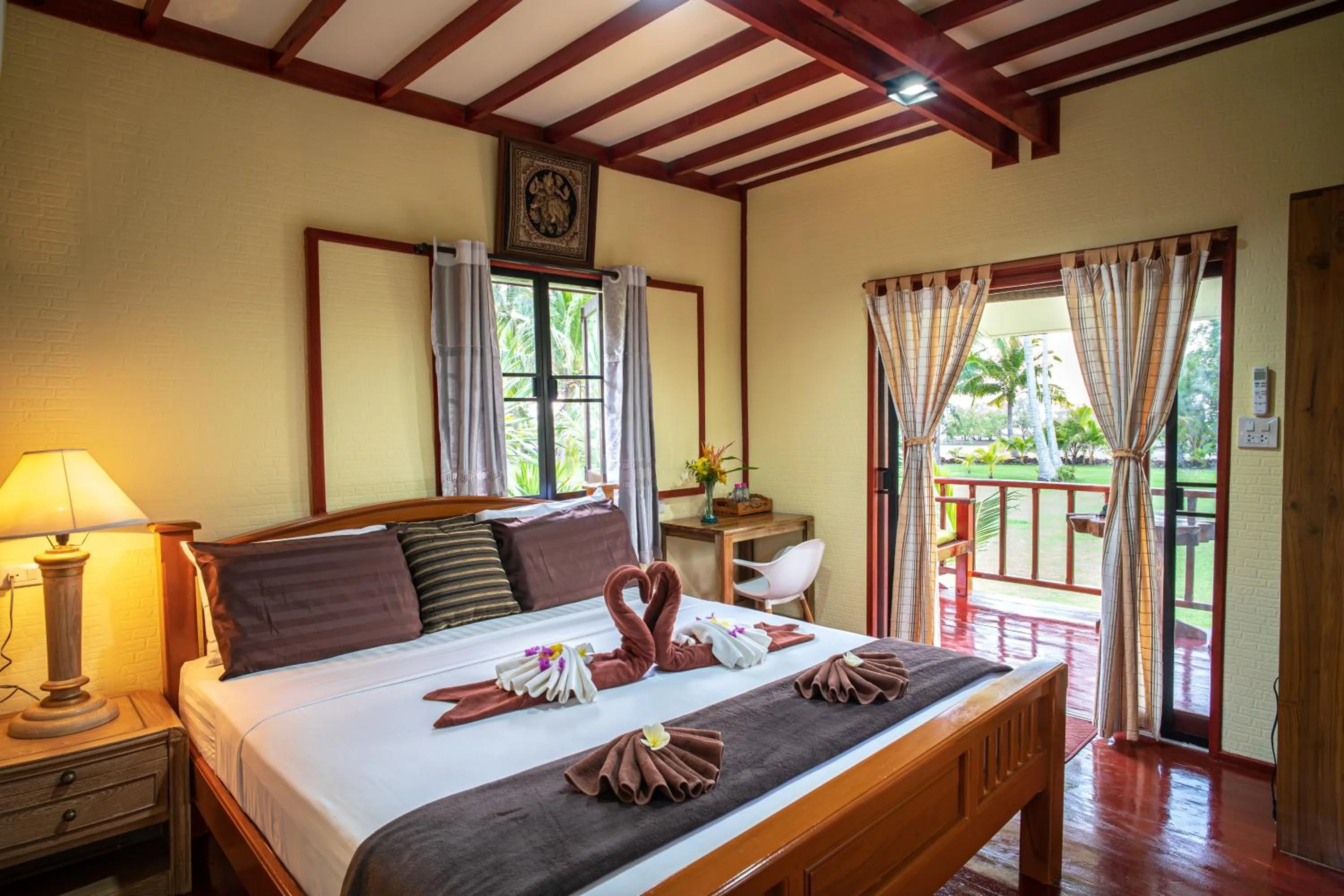 Bed in SiBoya Bungalows