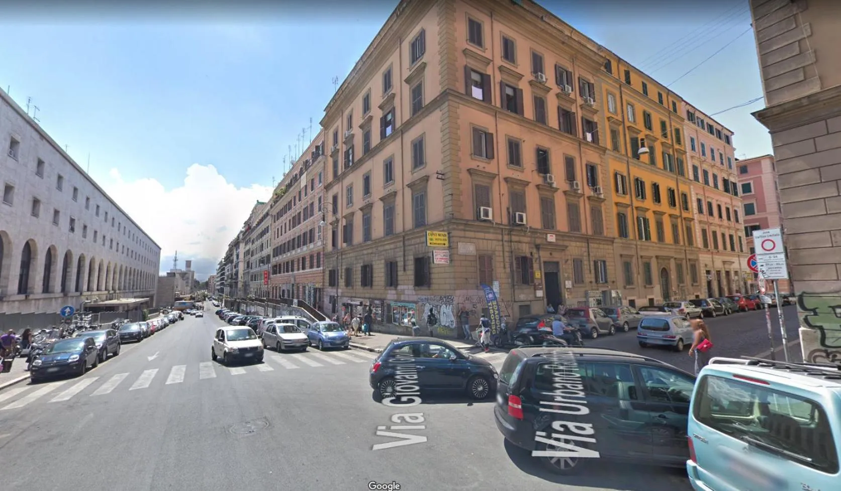 Property building in Rossi Hotel