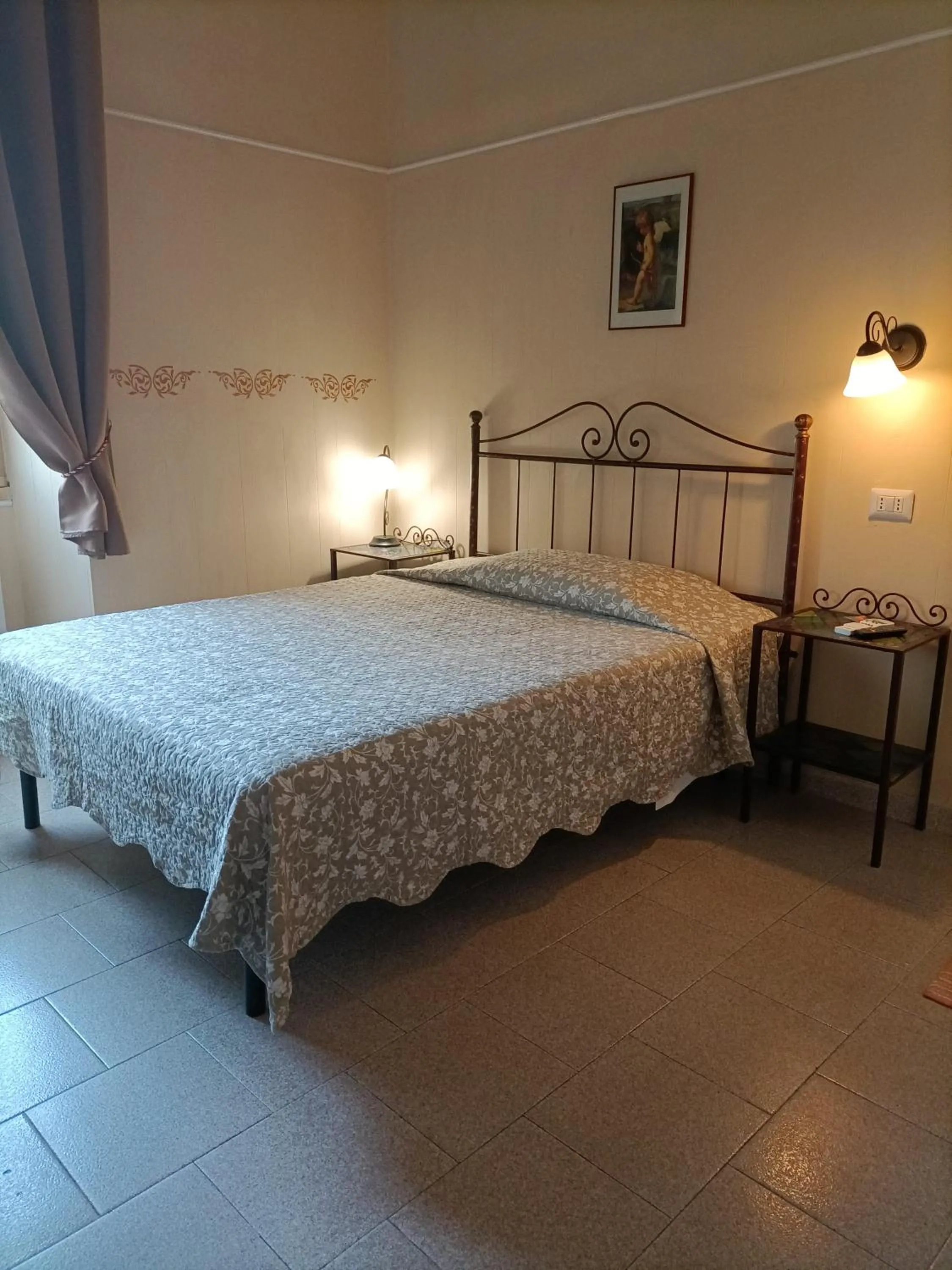 Bedroom, Bed in Rossi Hotel