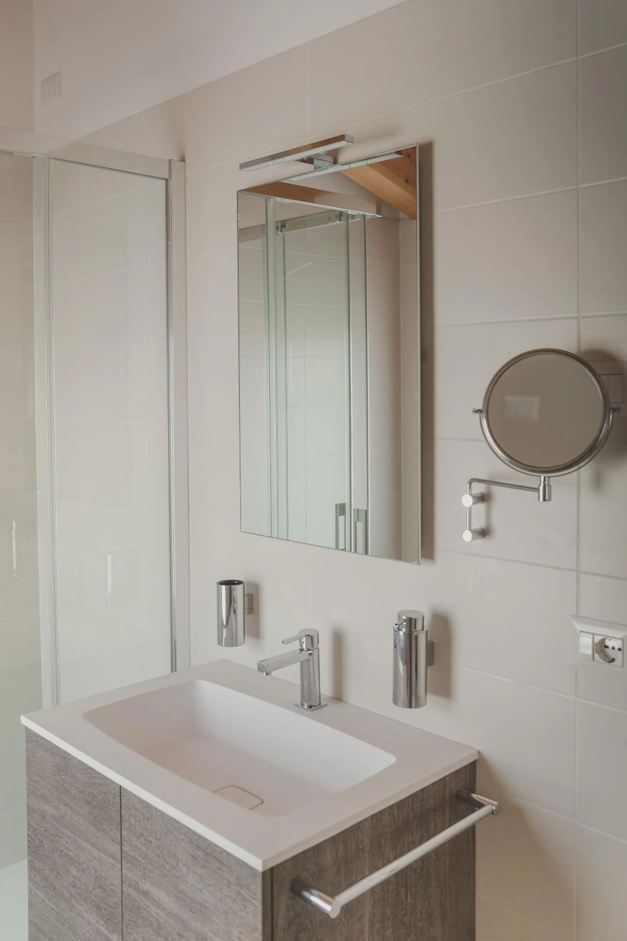 Terra Ferma Rooms&More