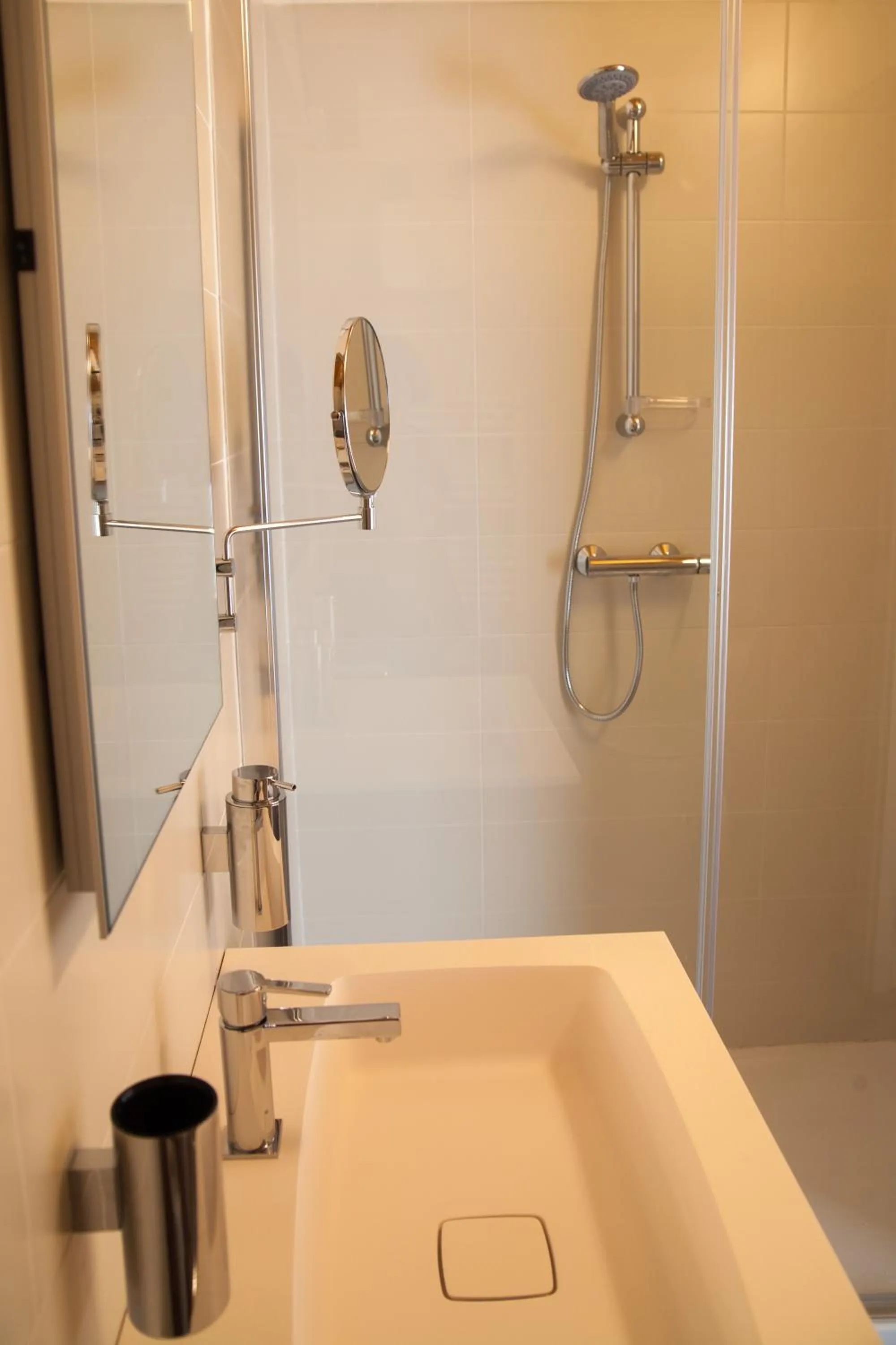 Terra Ferma Rooms&More