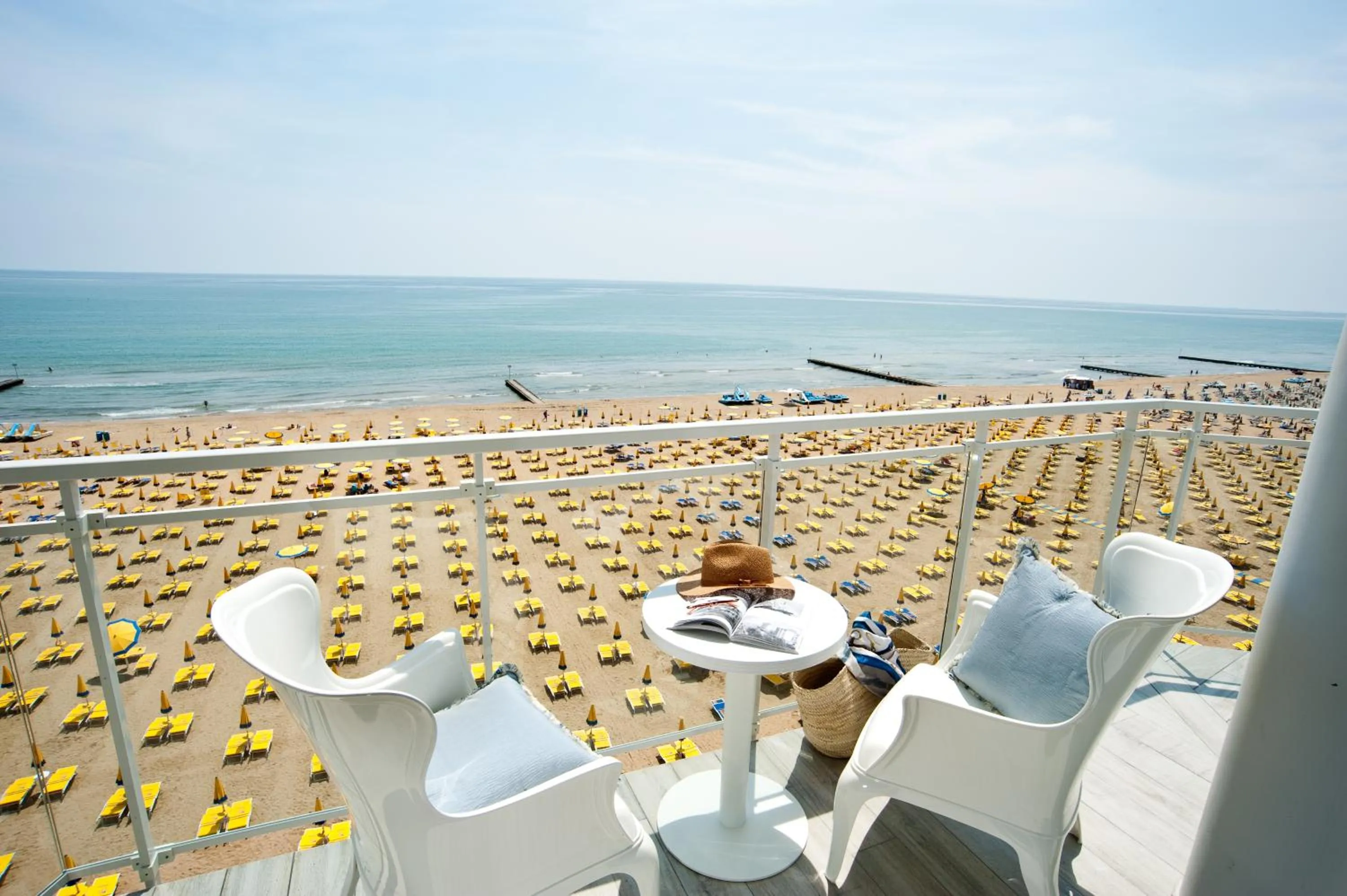 Natural landscape in Hotel Nizza Frontemare Superior 3 Stelle