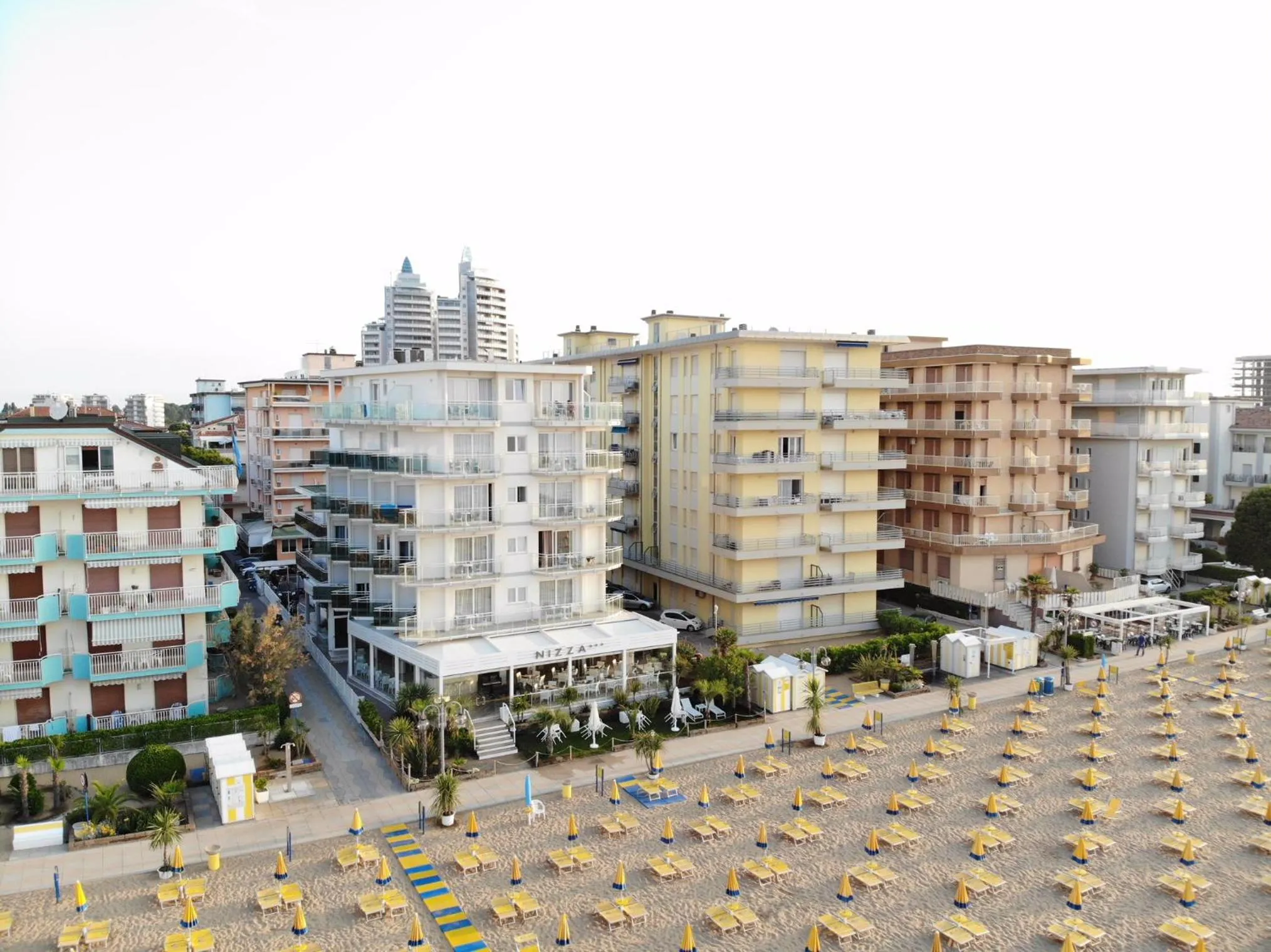 Property logo or sign in Hotel Nizza Frontemare Superior 3 Stelle