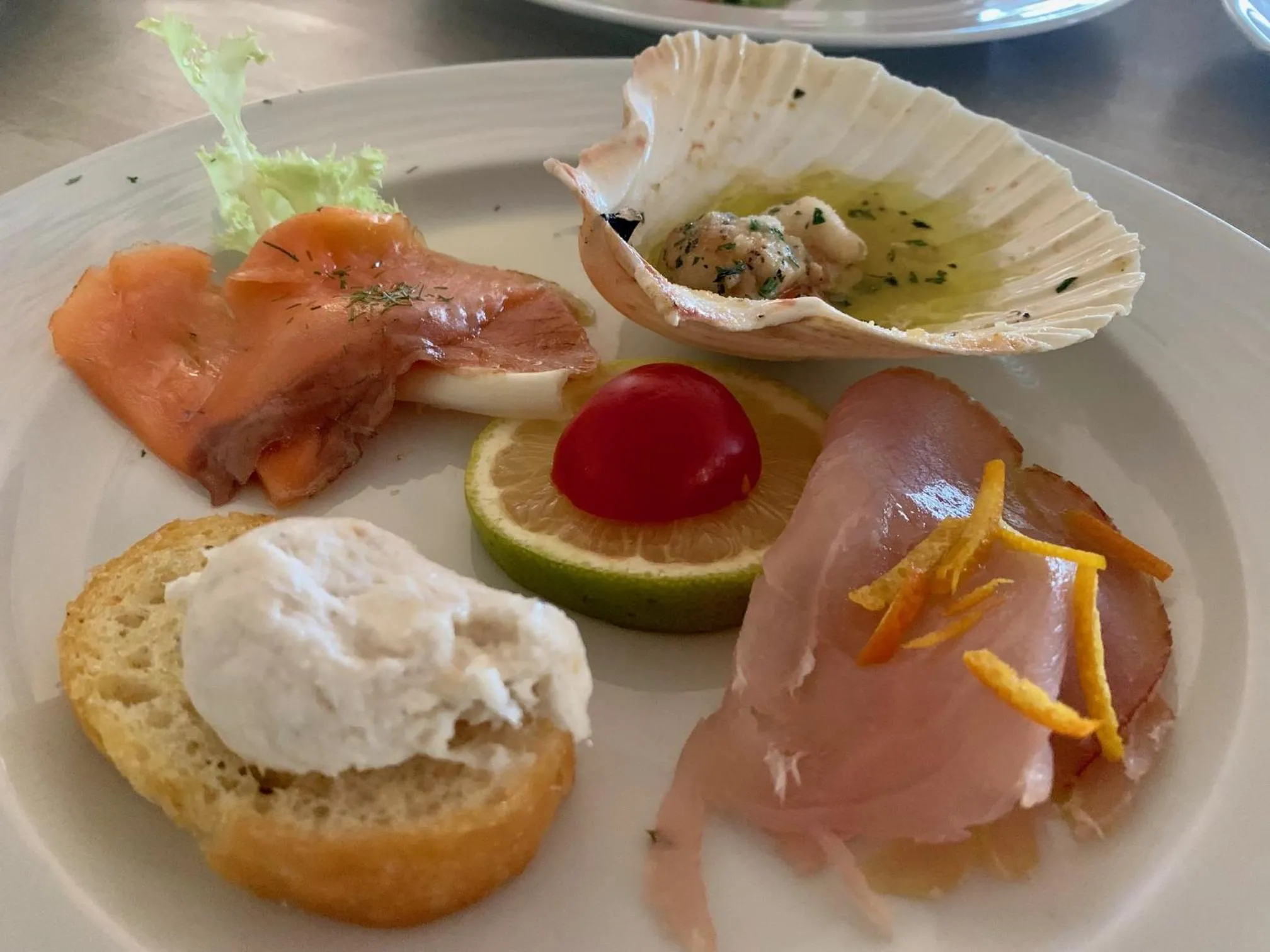 Food in Hotel Nizza Frontemare Superior 3 Stelle