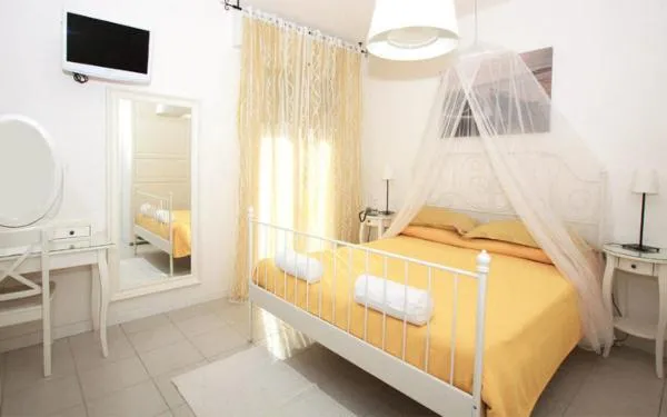 Bed in Hotel Nizza Frontemare Superior 3 Stelle