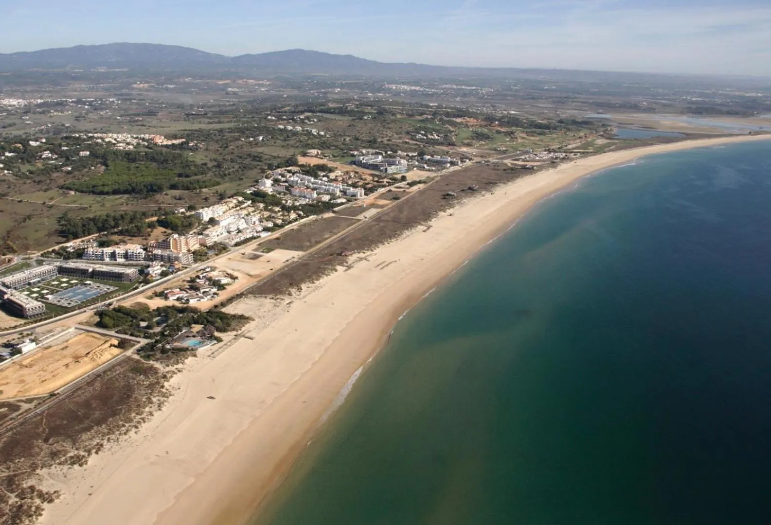 Nearby landmark in Atalaia Sol Aparthotel - tennis & heated pool in winter