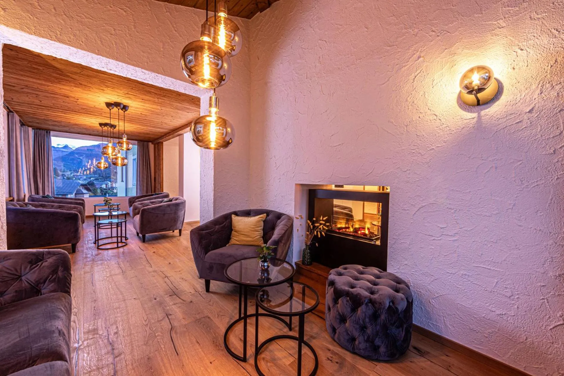 Lobby or reception in Hotel AlpinaRos