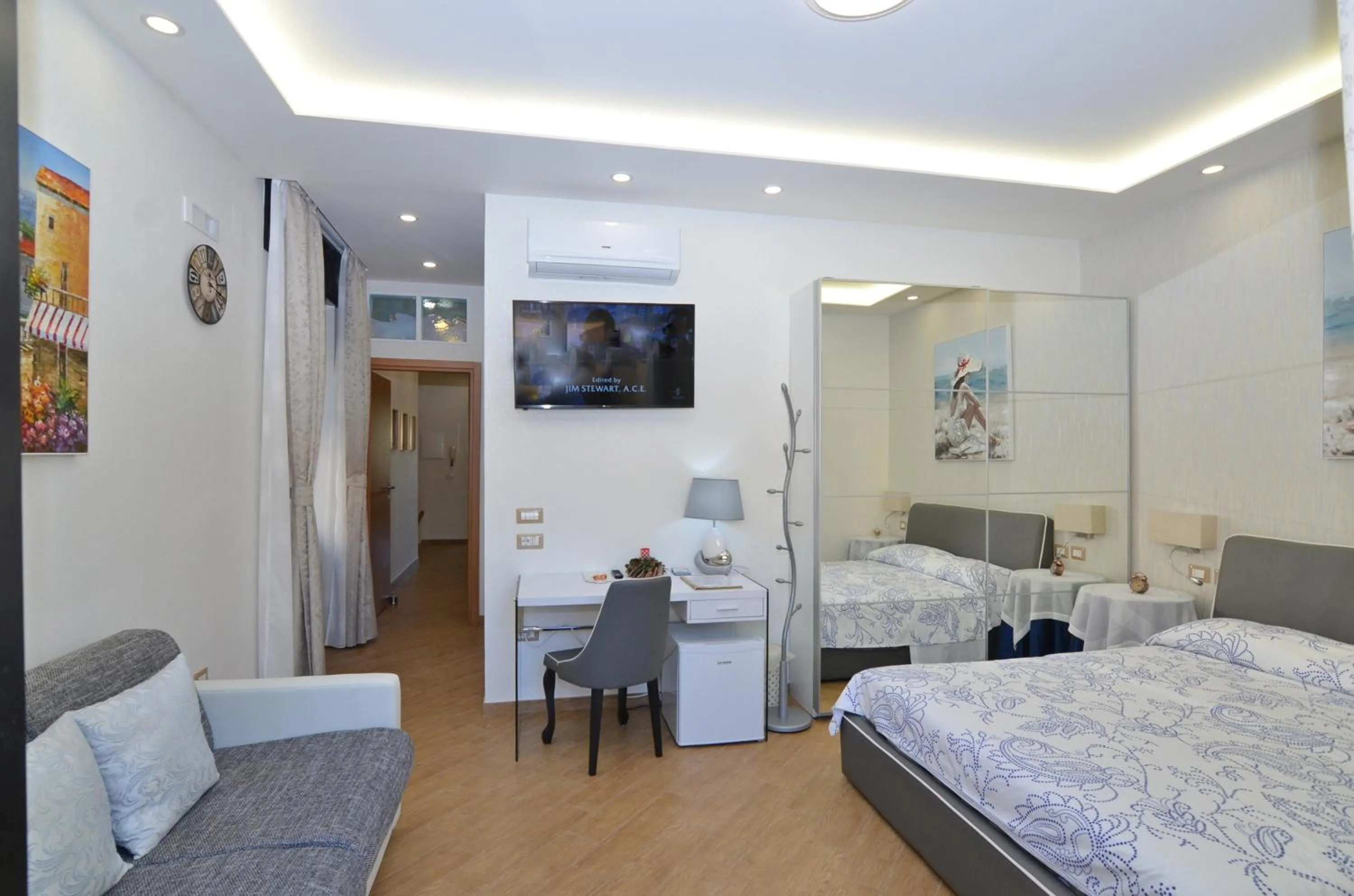 Family, Bed in Caserta Deluxe