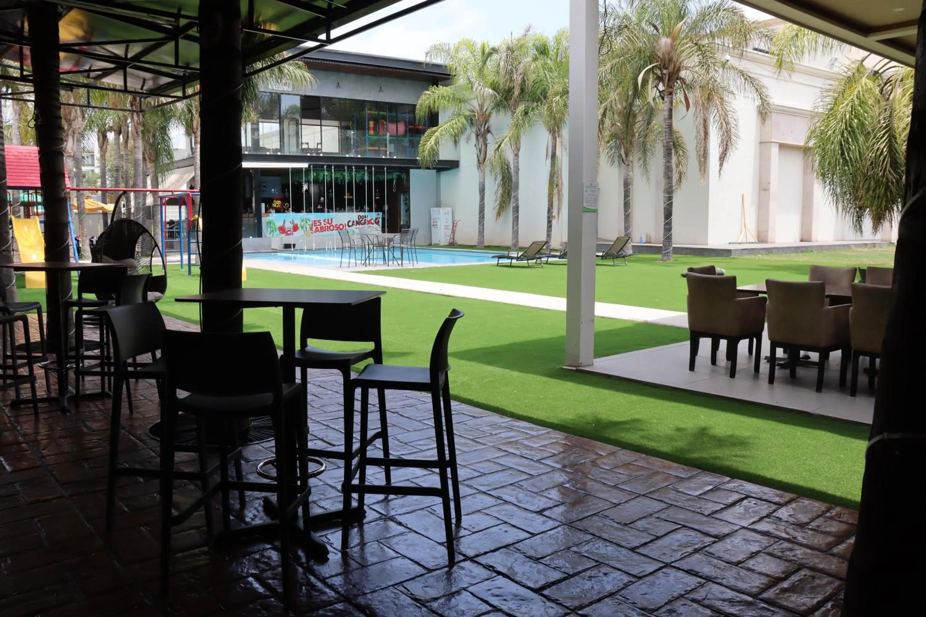 Restaurant/places to eat in Wyndham Garden Aguascalientes Hotel & Casino