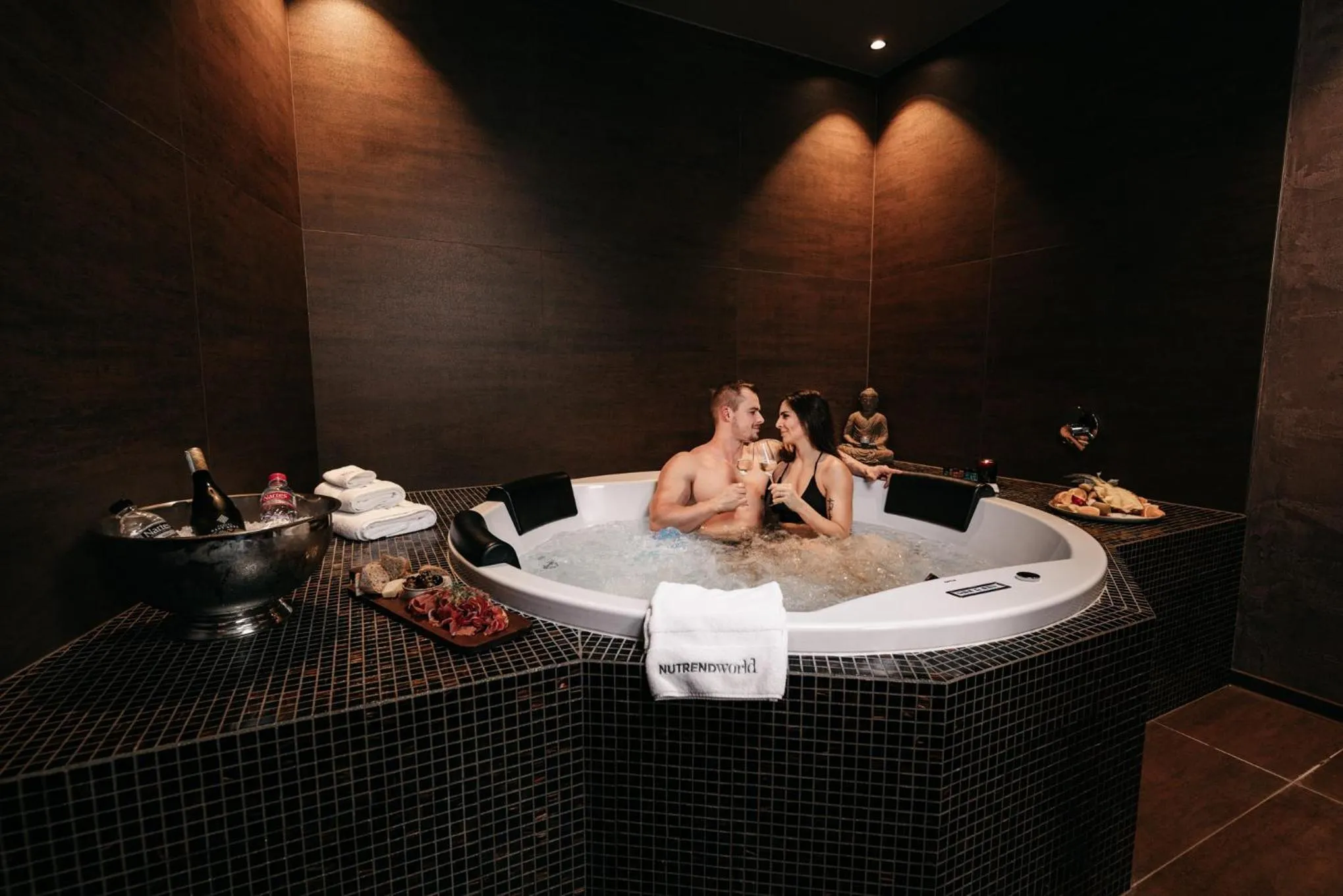 Hot Tub in NUTREND World