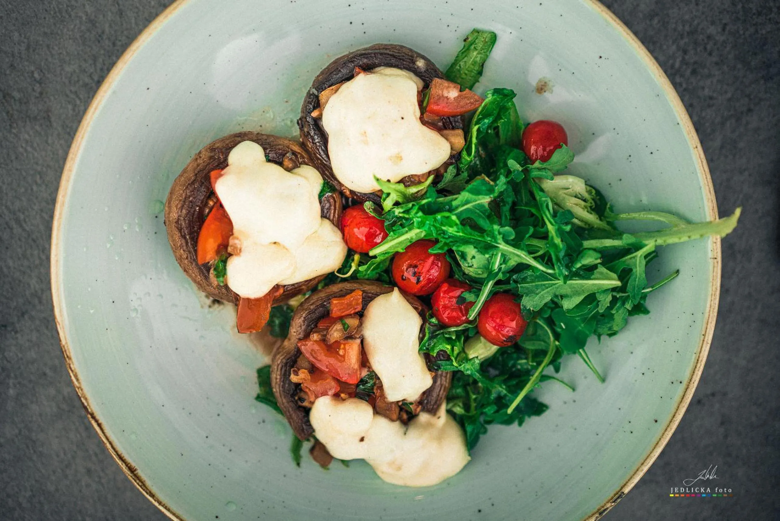 Food and drinks in NUTREND World