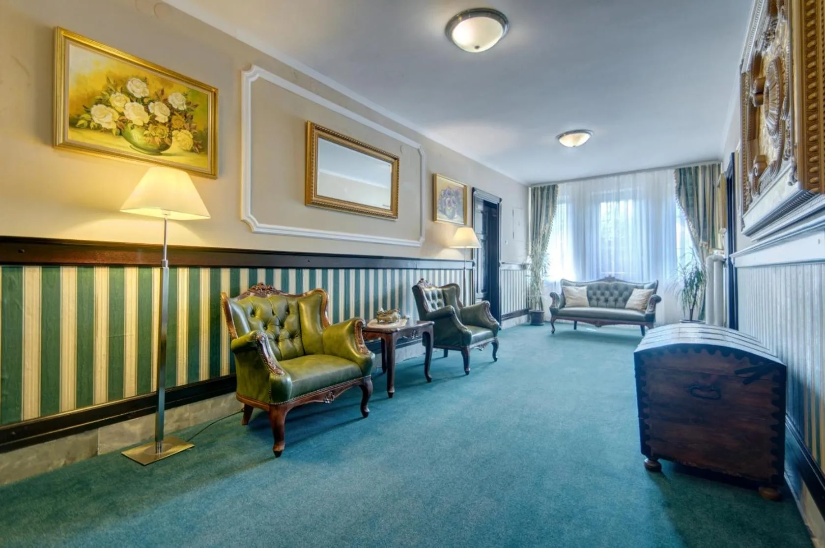 Lobby or reception in Willa Roztoka