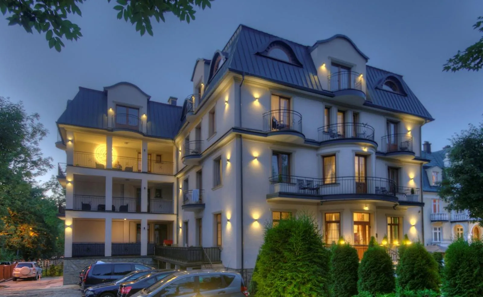 Facade/entrance in Willa Roztoka