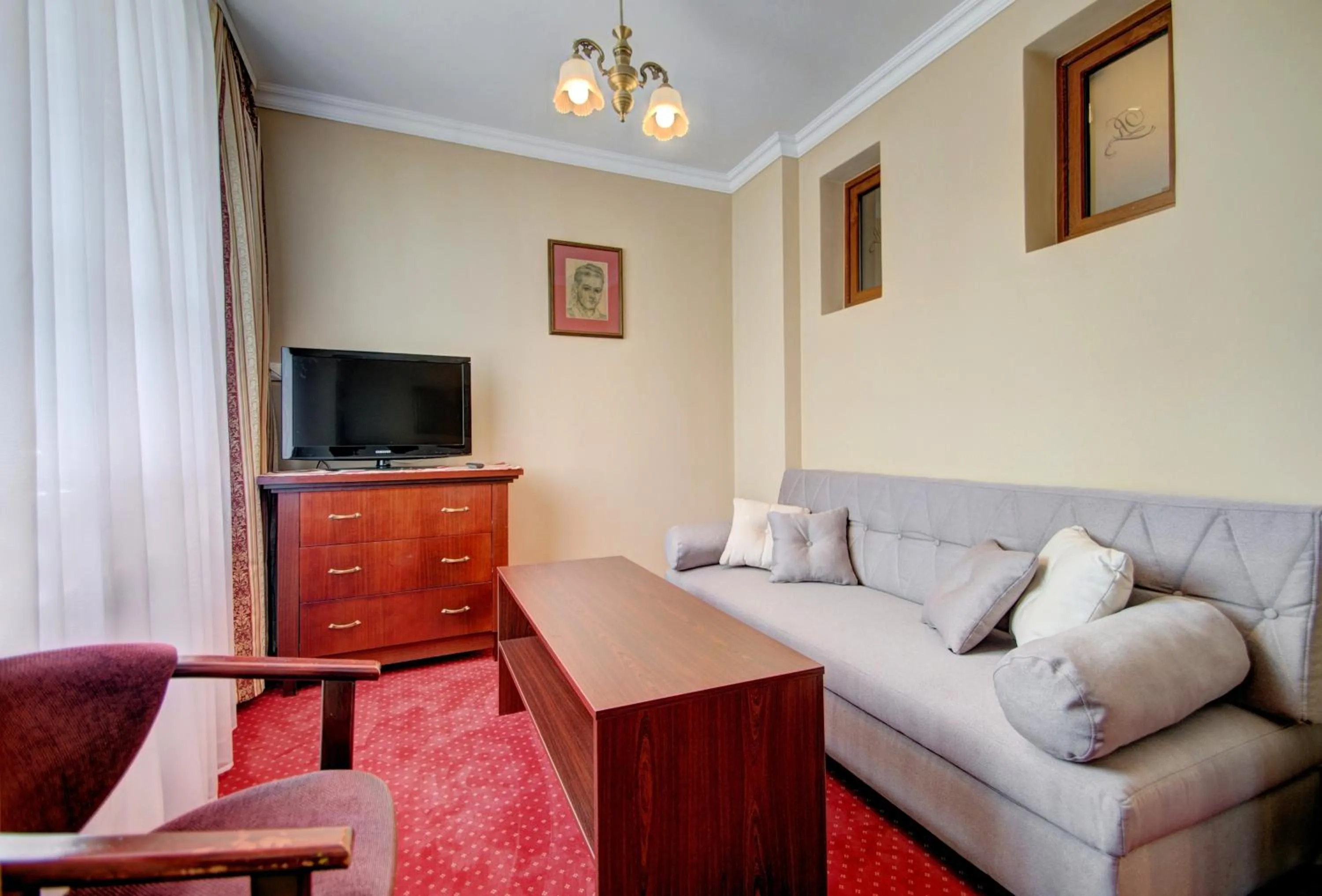 Photo of the whole room in Willa Roztoka