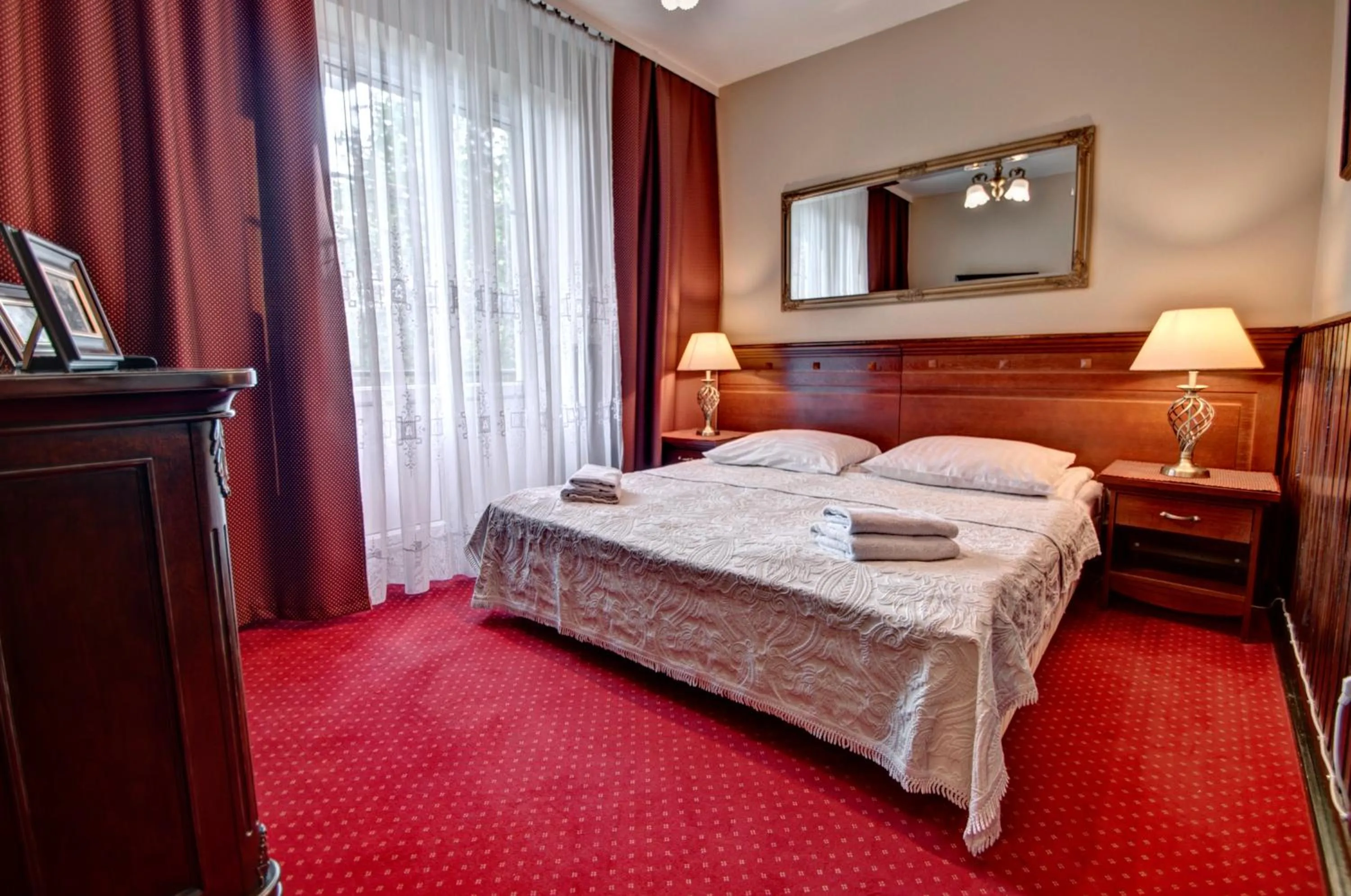 Bedroom, Bed in Willa Roztoka