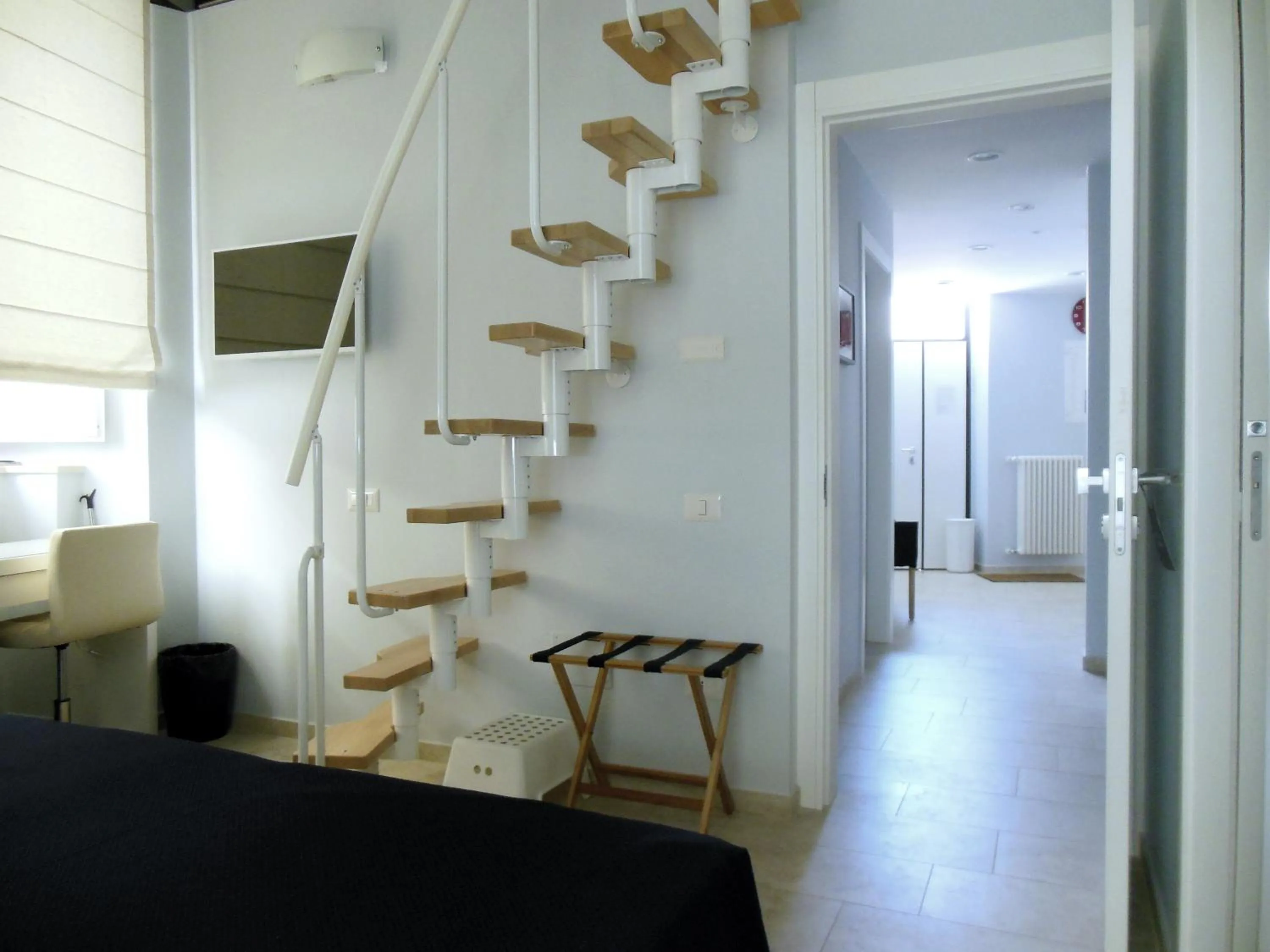 Photo of the whole room in L'OSPITE - LIFESTYLE RESIDENCE, Design Rooms