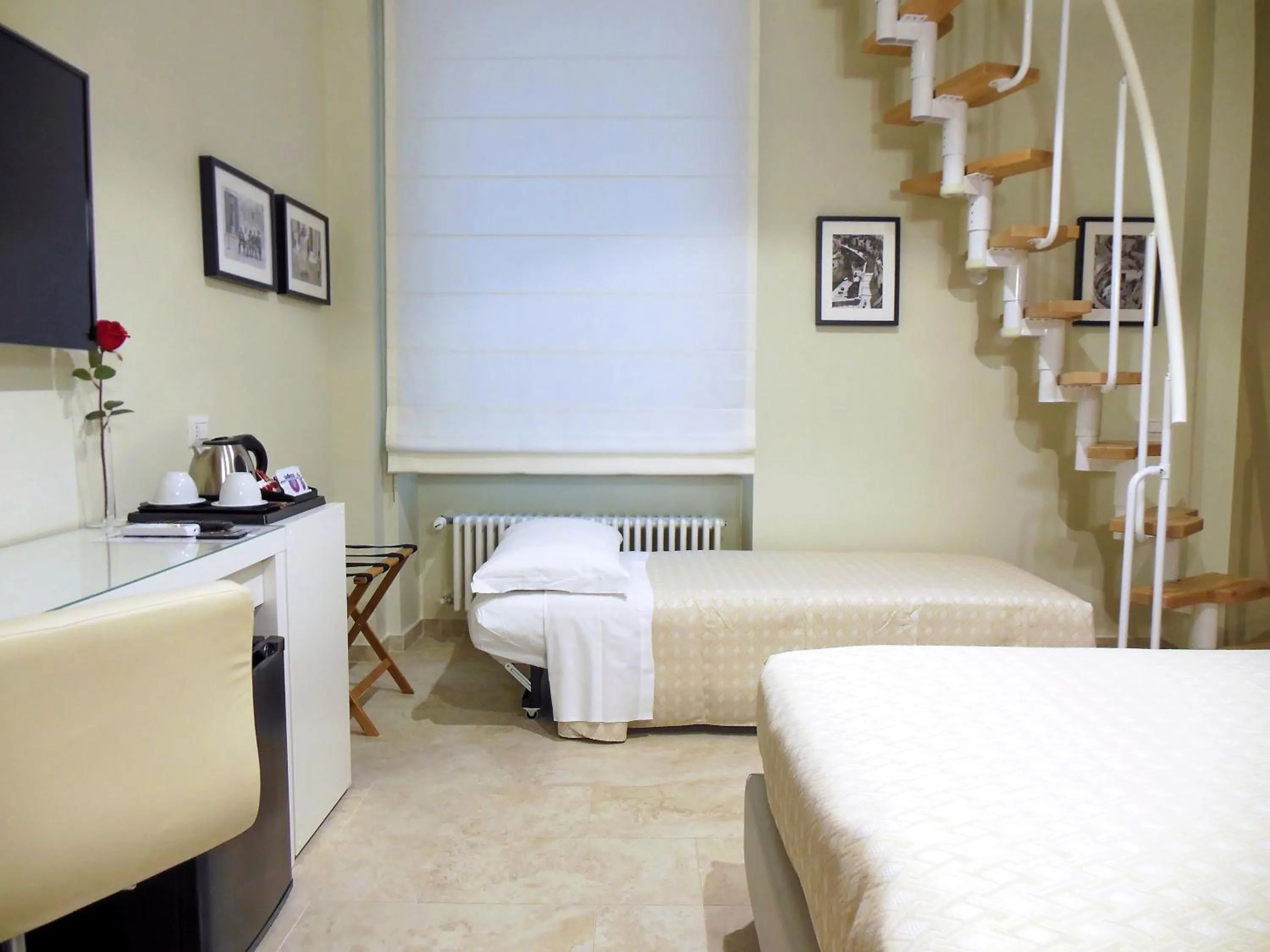 Bedroom, Bed in L'OSPITE - LIFESTYLE RESIDENCE, Design Rooms