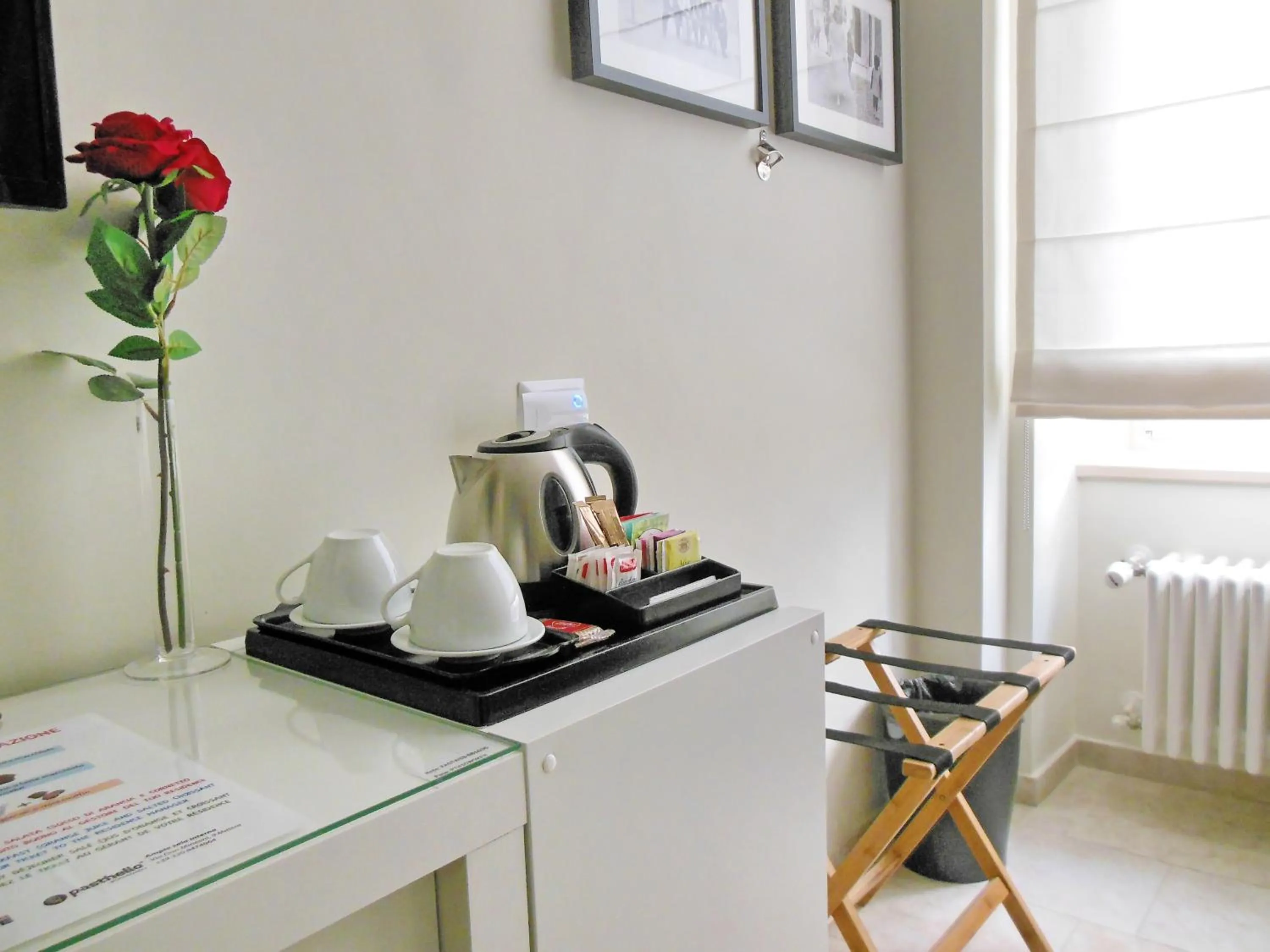 Coffee/tea facilities in L'OSPITE - LIFESTYLE RESIDENCE, Design Rooms