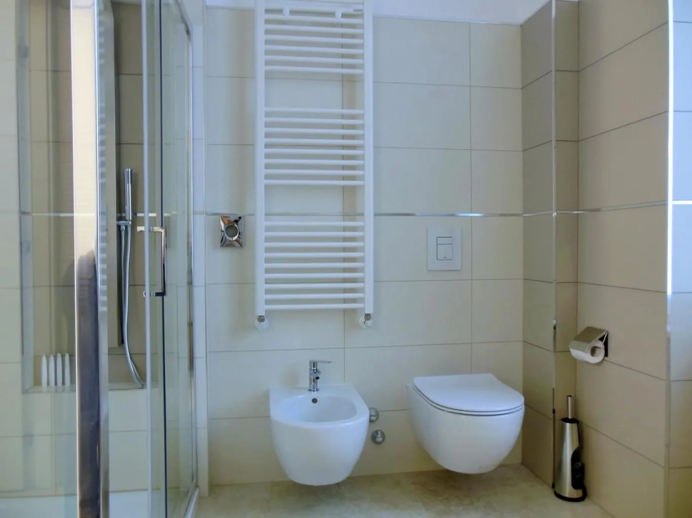 Bathroom in L'OSPITE - LIFESTYLE RESIDENCE, Design Rooms