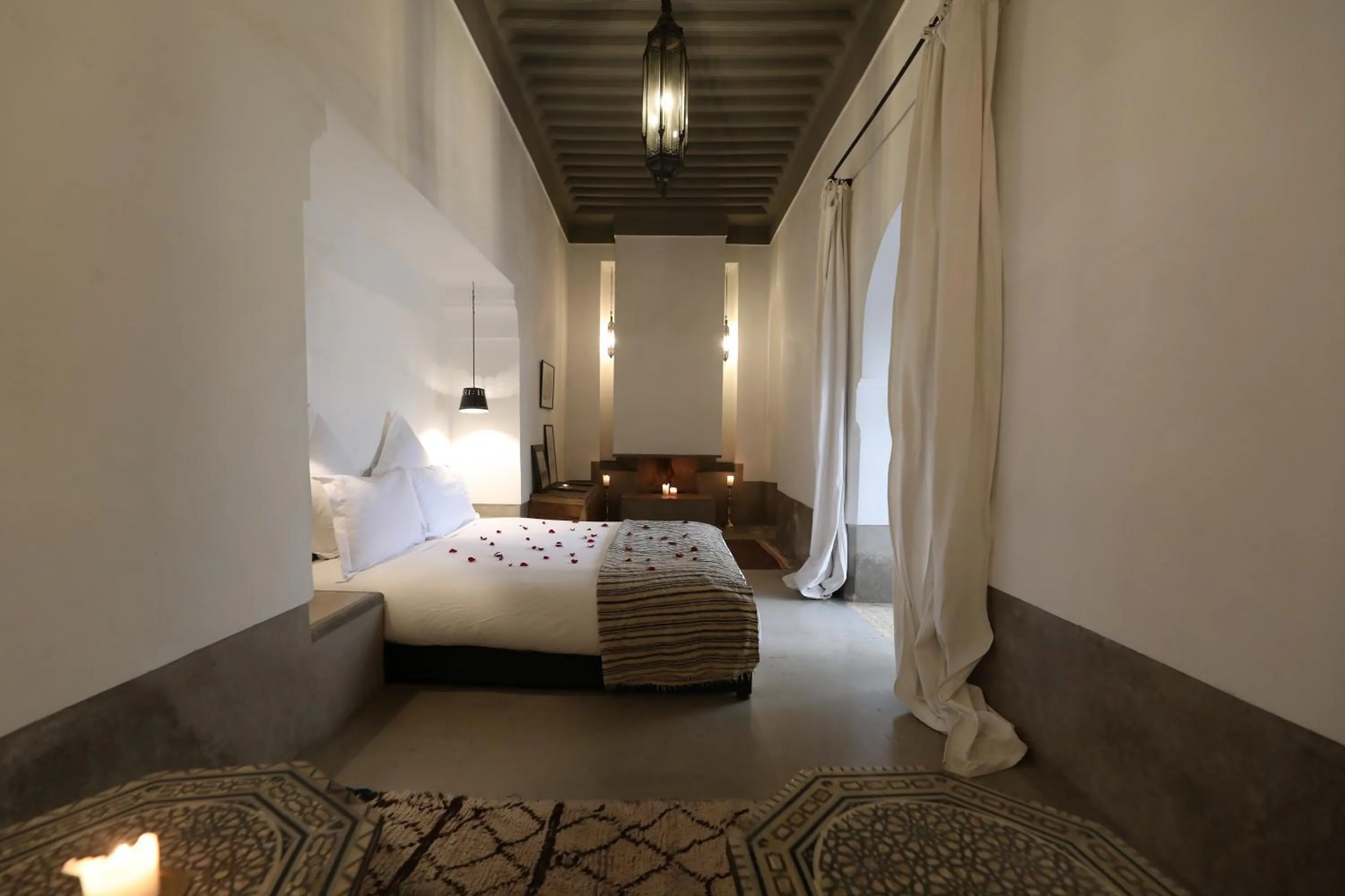 Photo of the whole room, Bed in Riad Zaouia 44