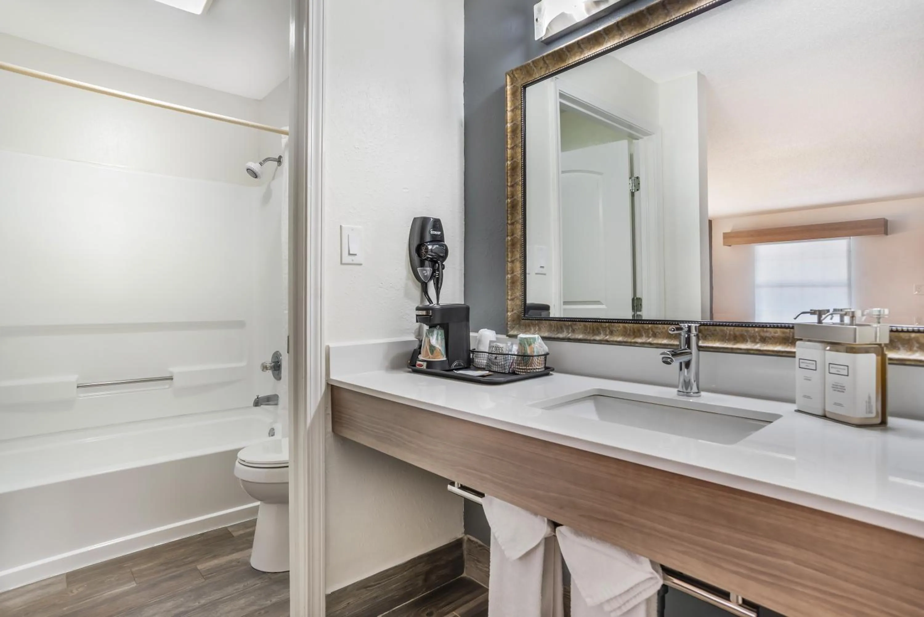 Bathroom in Key West Inn - Fairhope