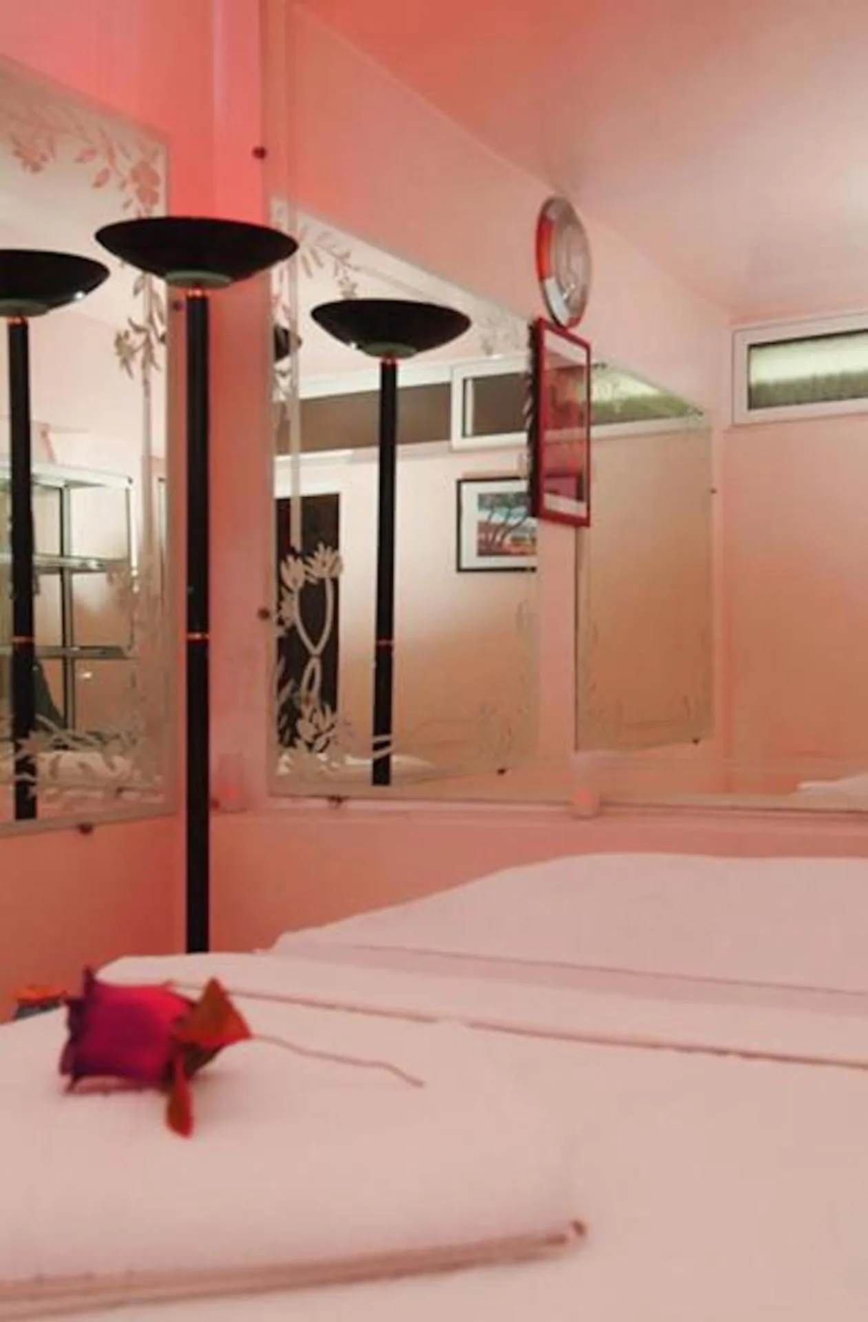 Spa and wellness centre/facilities in Perla Hôtel