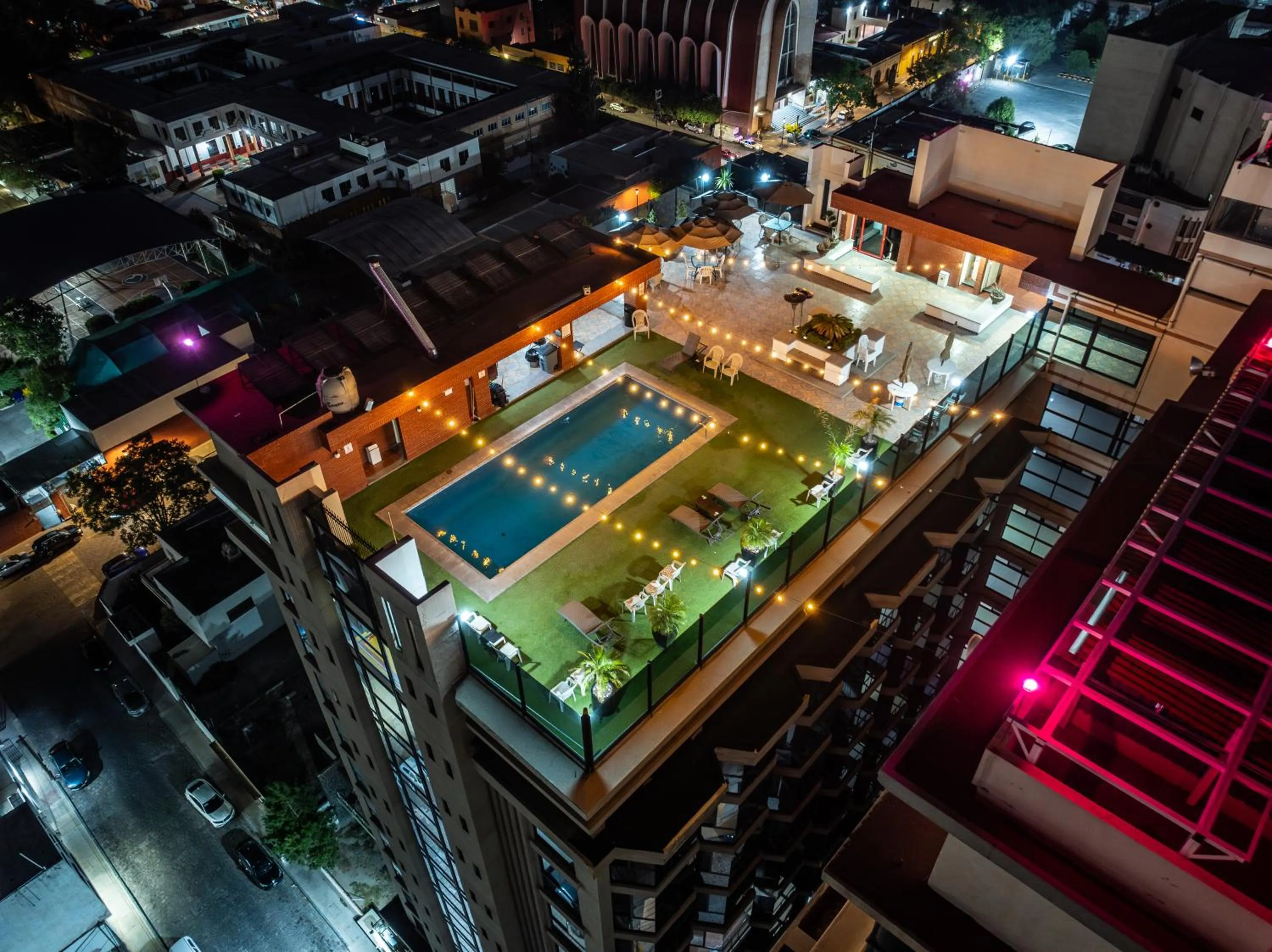Pool view in Hotel Real Plaza