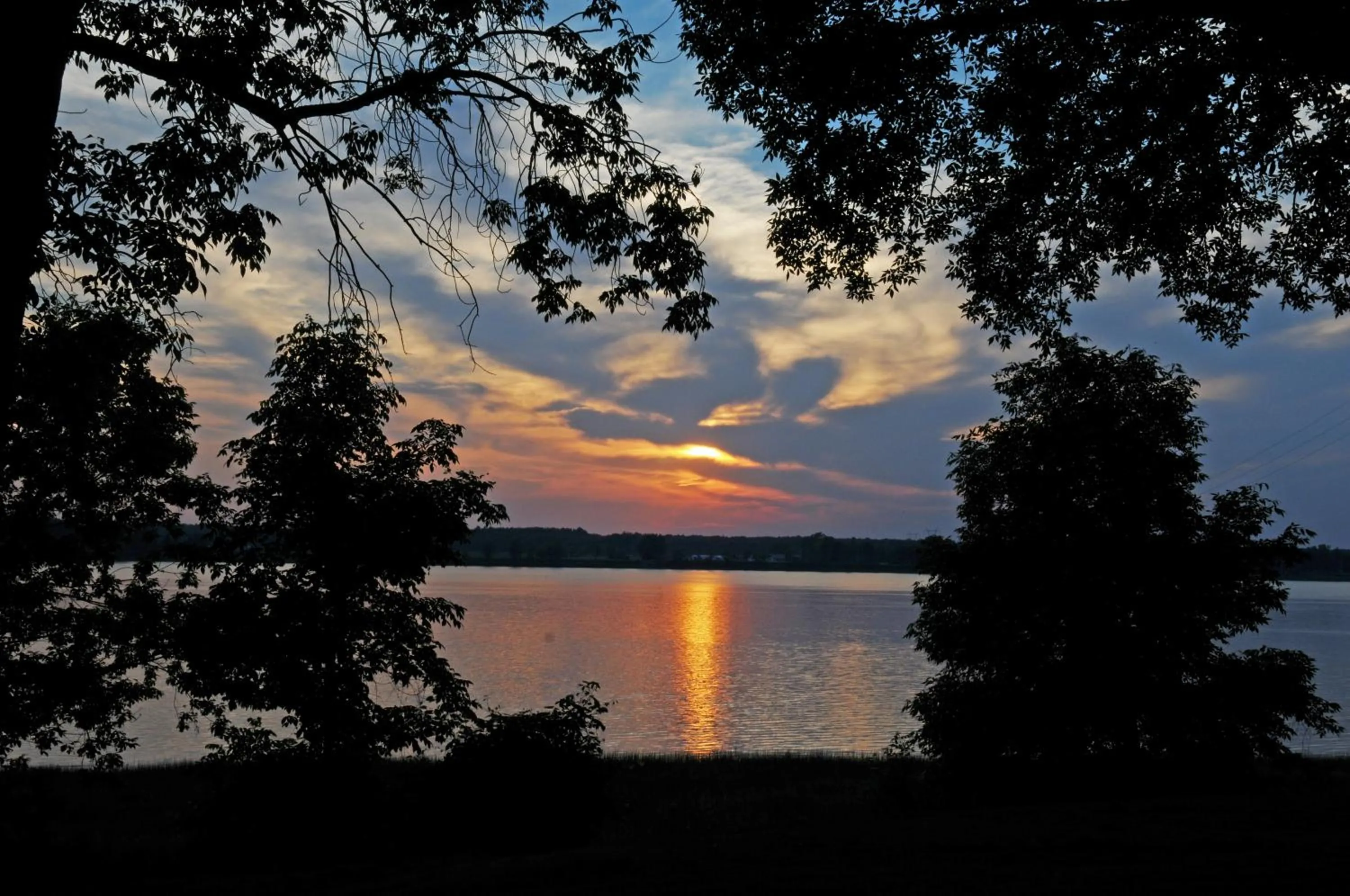 Night in Motel Le Charentais