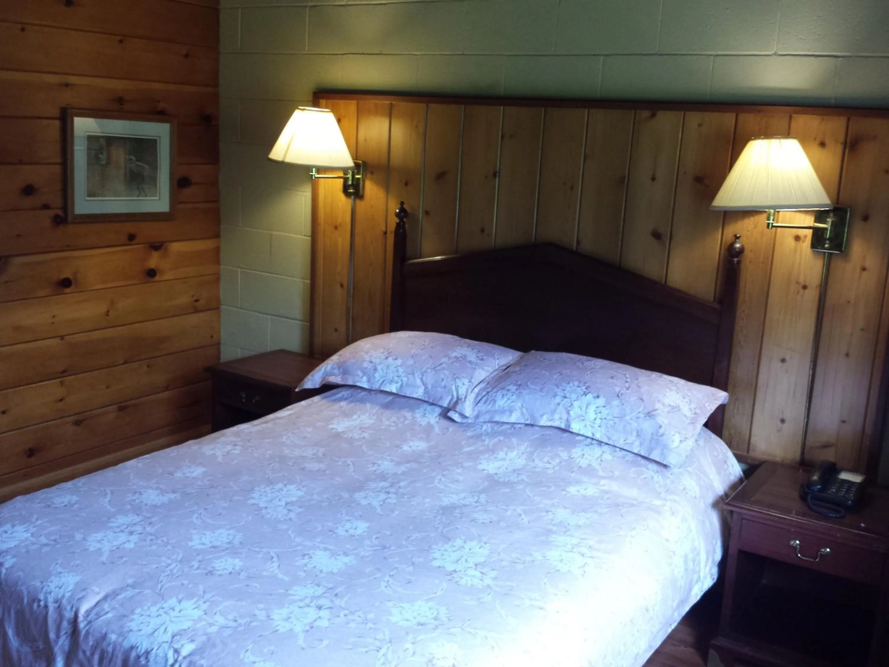 Bed in Motel Le Charentais