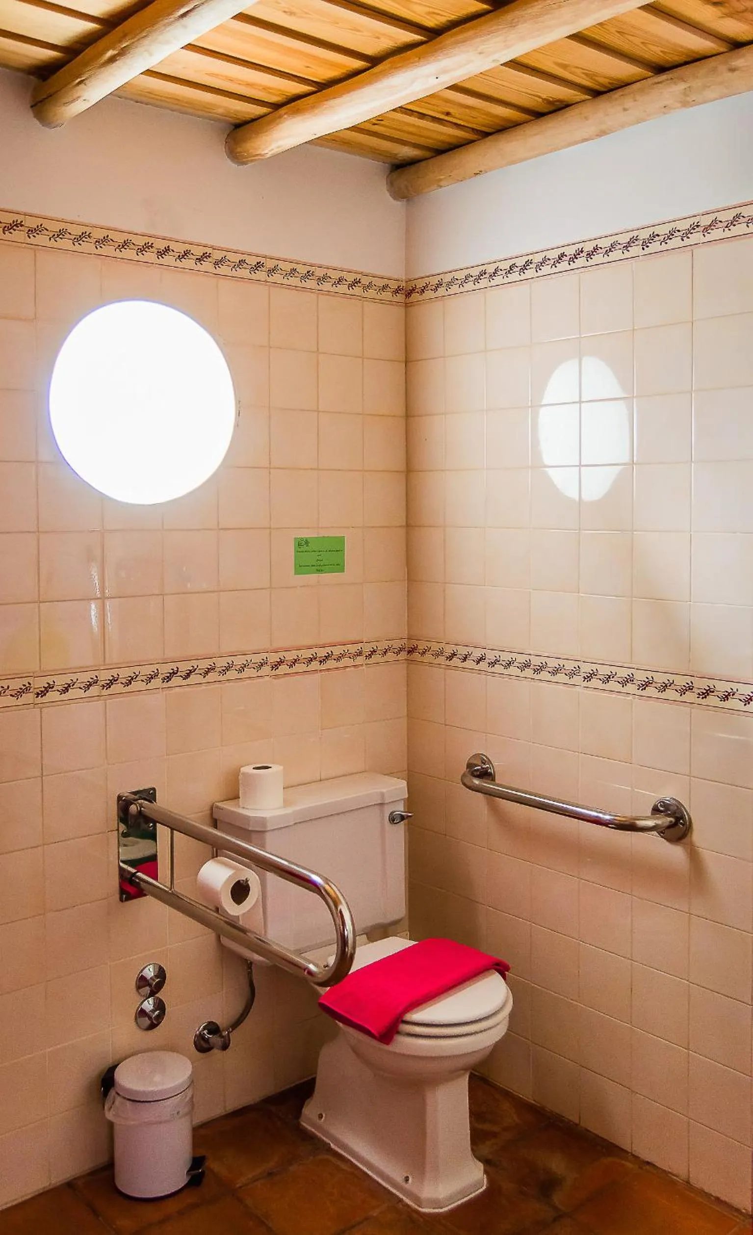 Toilet in Casa Da Padeira - Turismo Rural