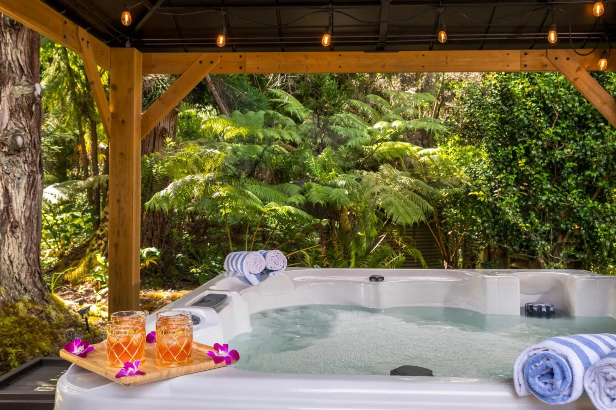 Volcano Village Estates