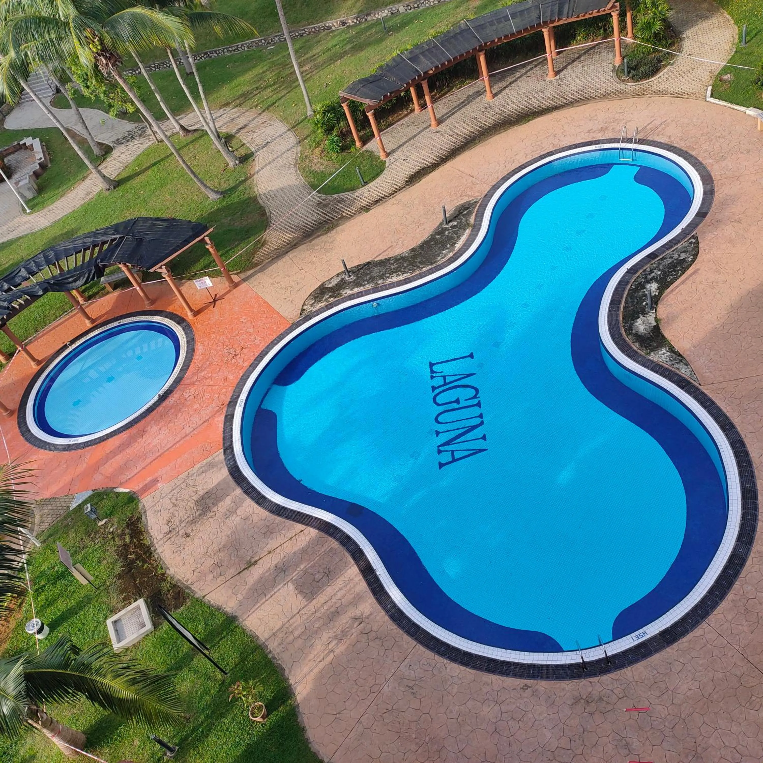 PD Laguna Resort Holiday