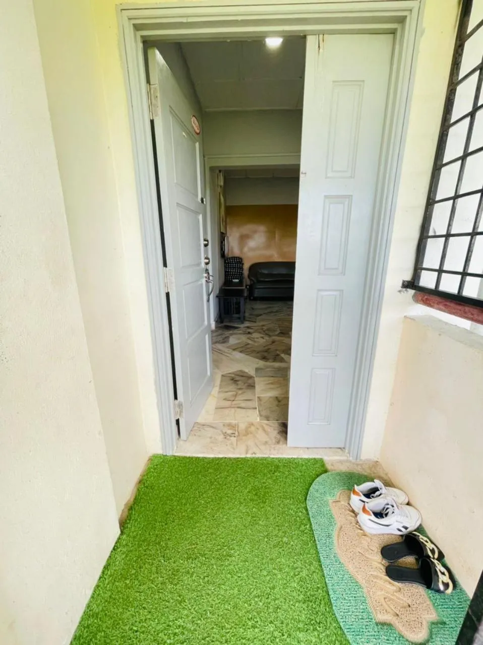 Bed in PD Laguna Resort Holiday