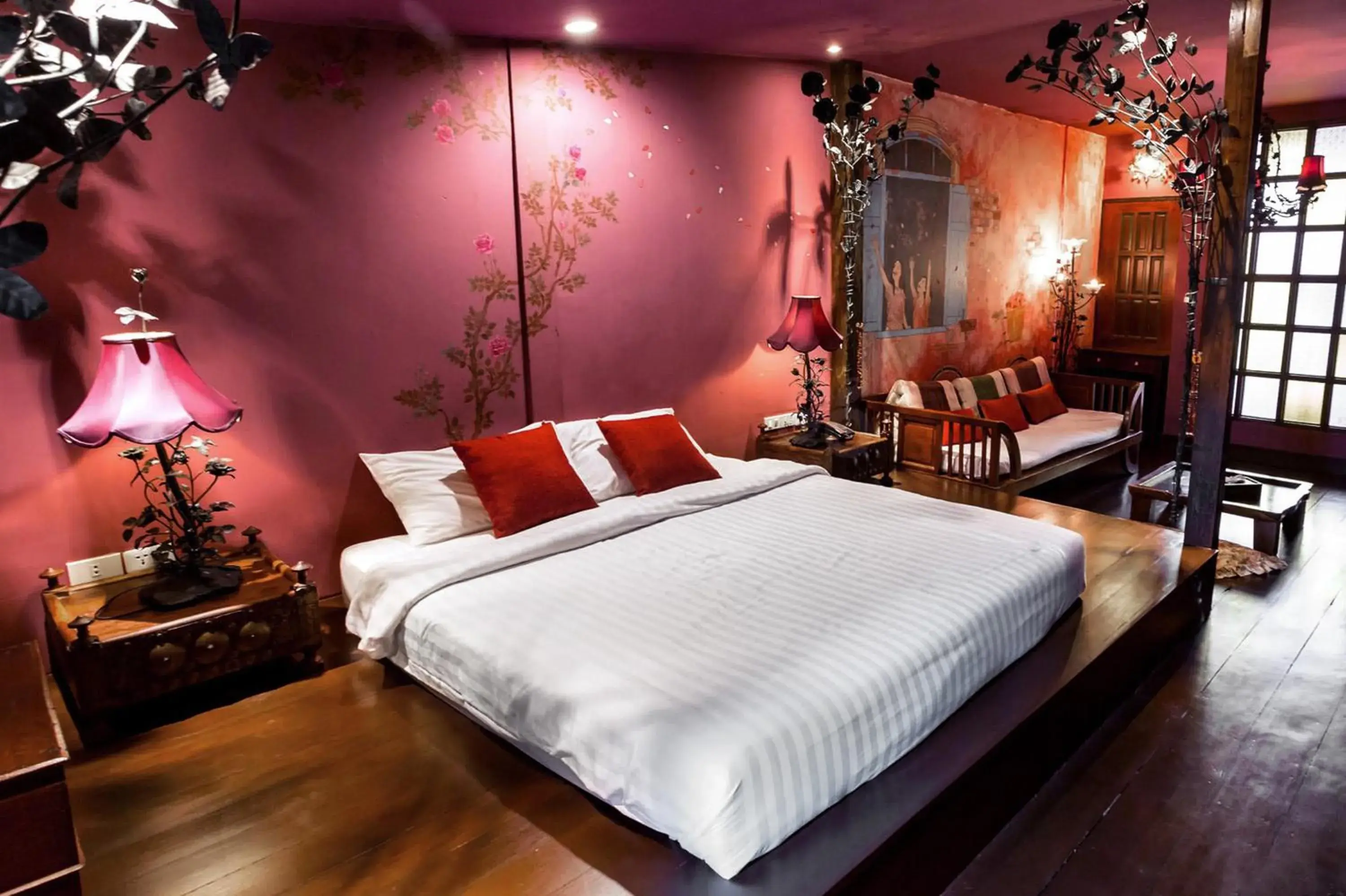 Honeymoon Suite in Old Capital Bike Inn - SHA Certified Honeymoon Suite in Old Capital Bike Inn - SHA Certified