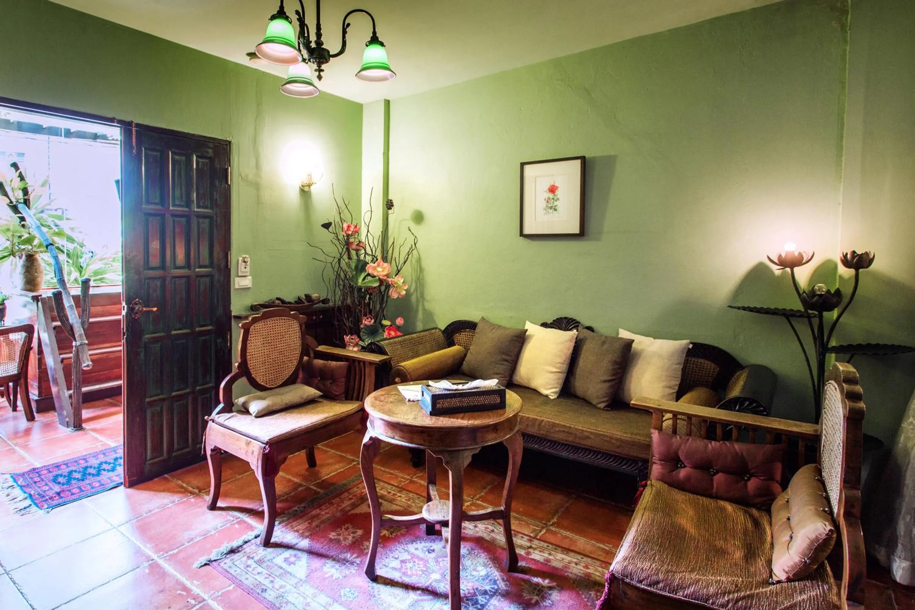 Living room in Old Capital Bike Inn - SHA Certified