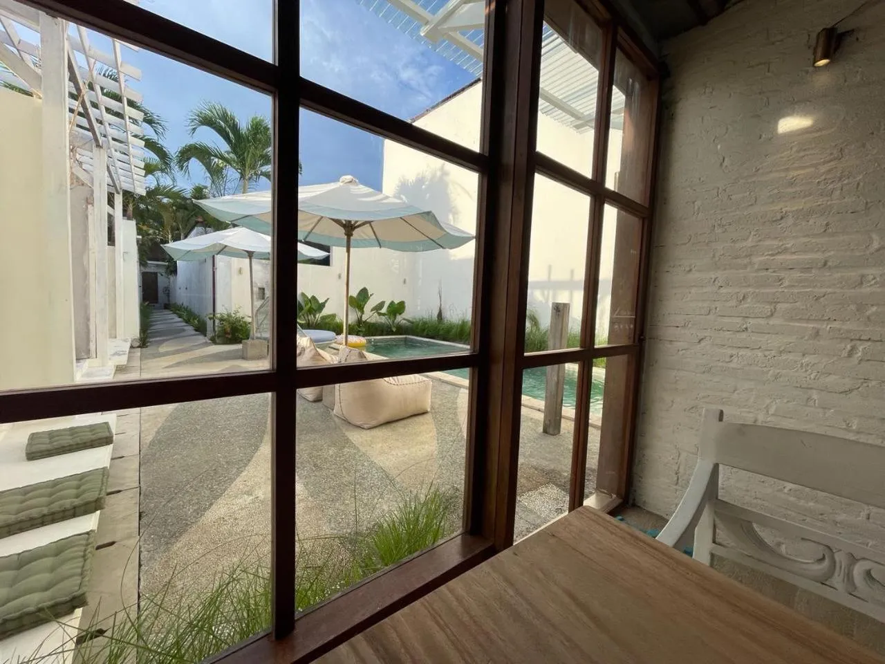 Property building in La Belle Villa