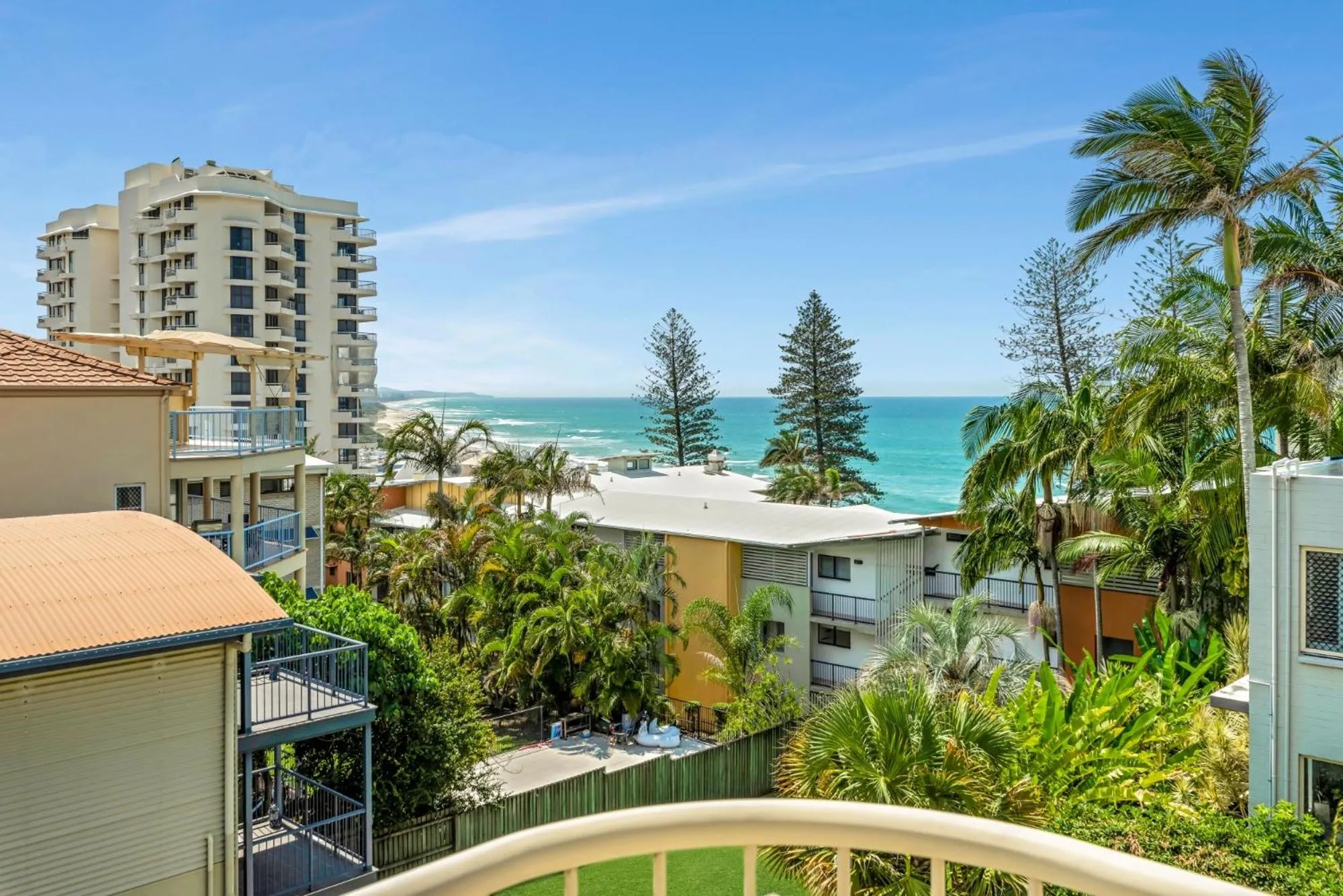 Balcony/Terrace in Surf Dance Apartments