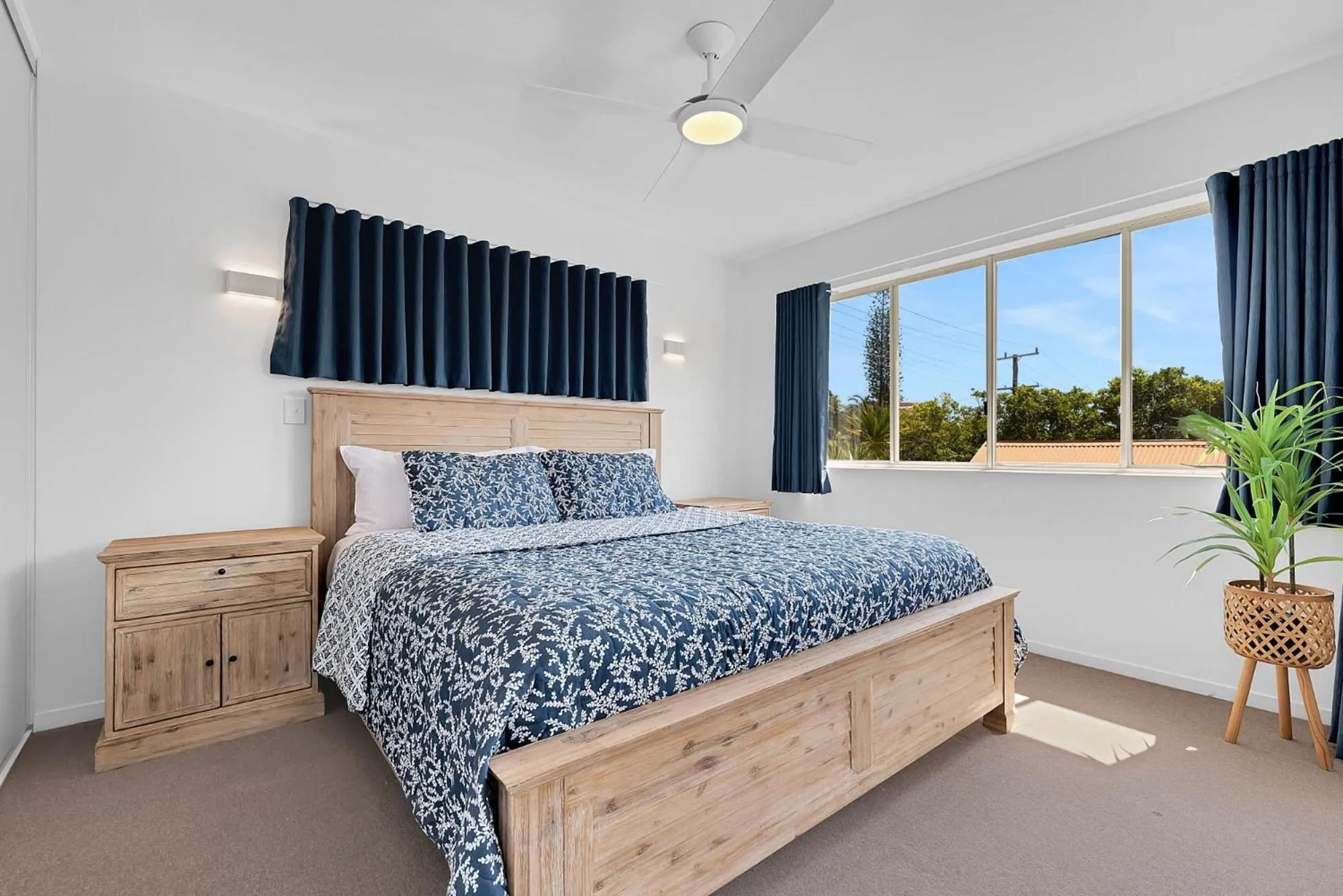 Bedroom, Bed in Surf Dance Apartments