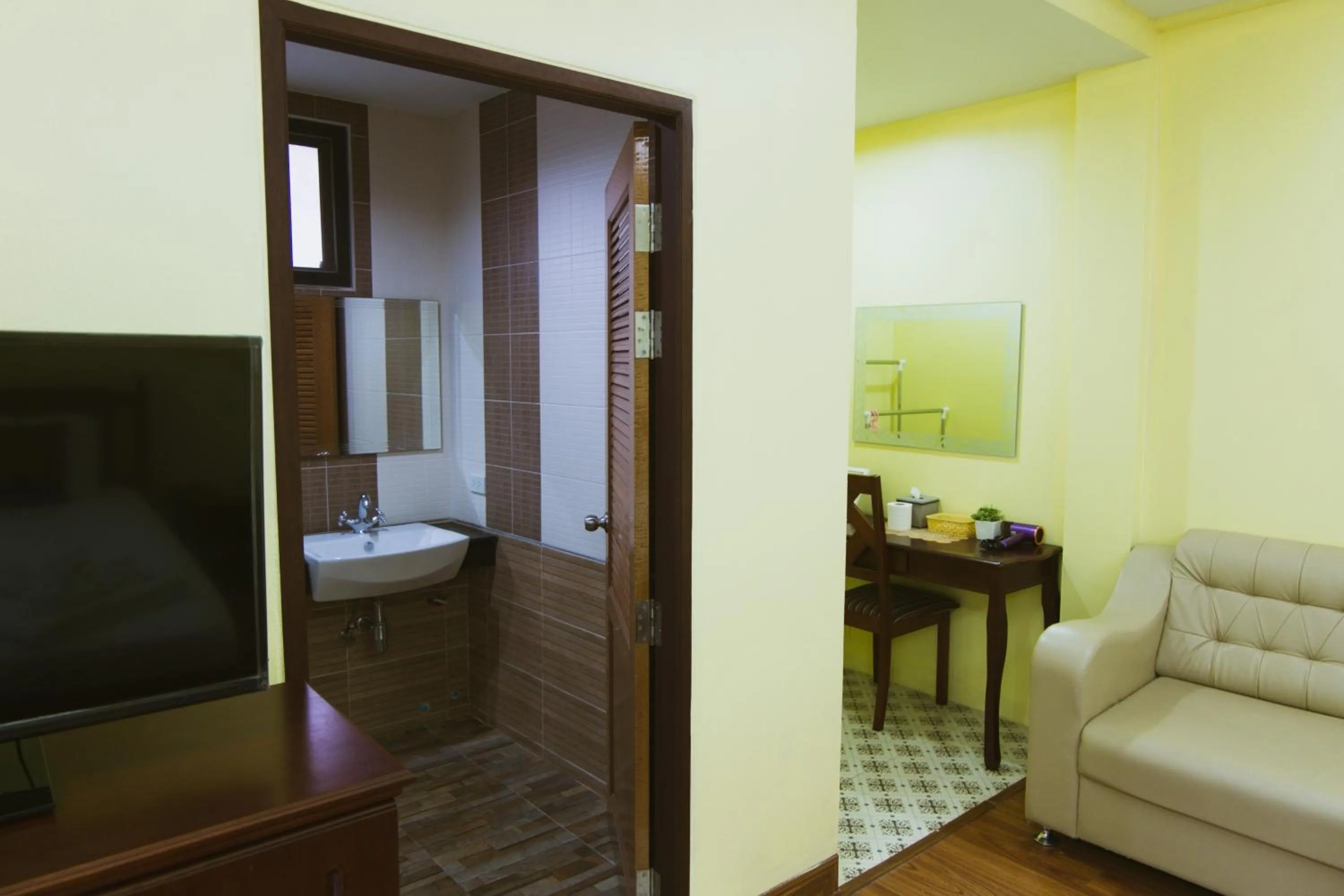 Living room in Akantuka Homestay