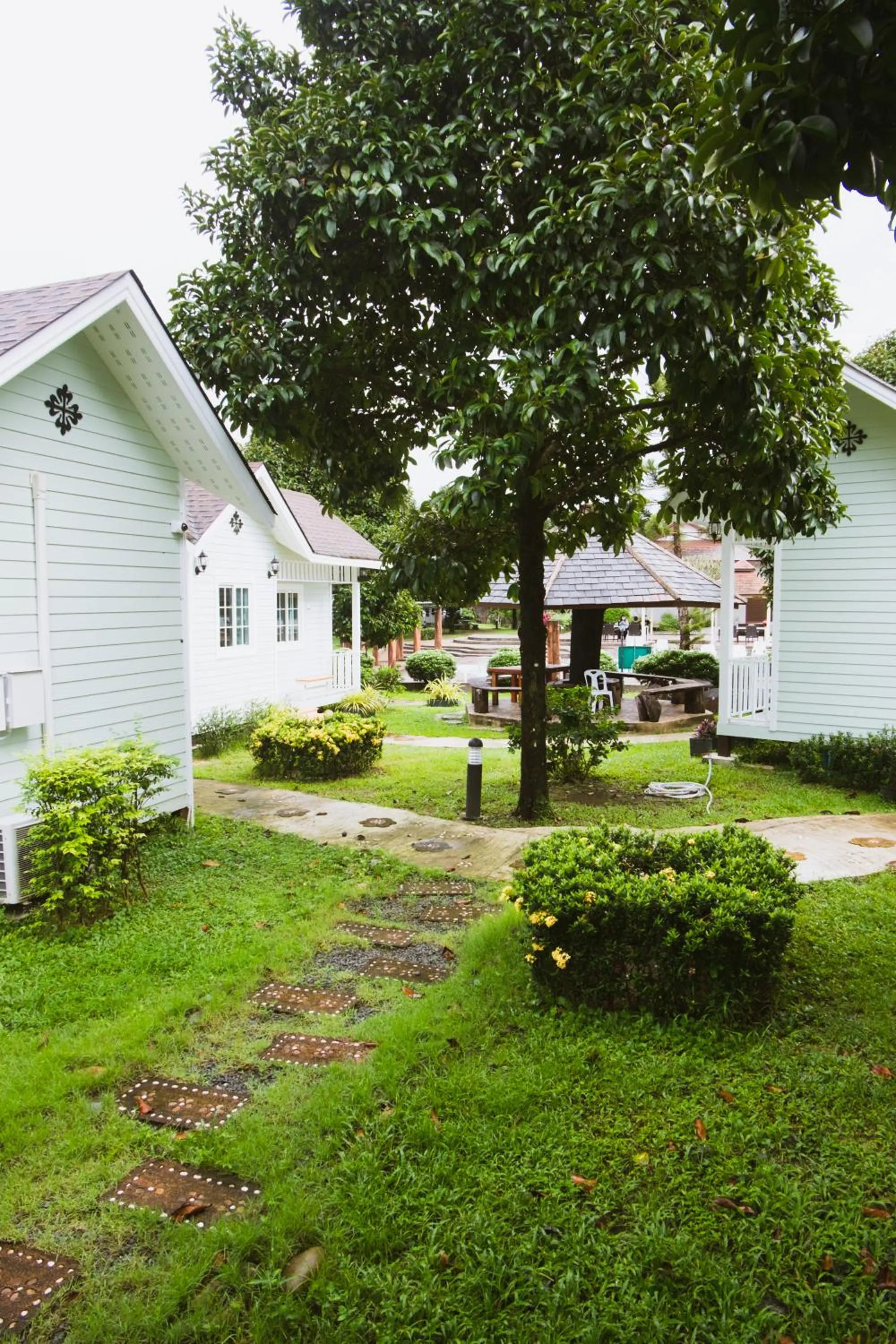 Garden view in Akantuka Homestay