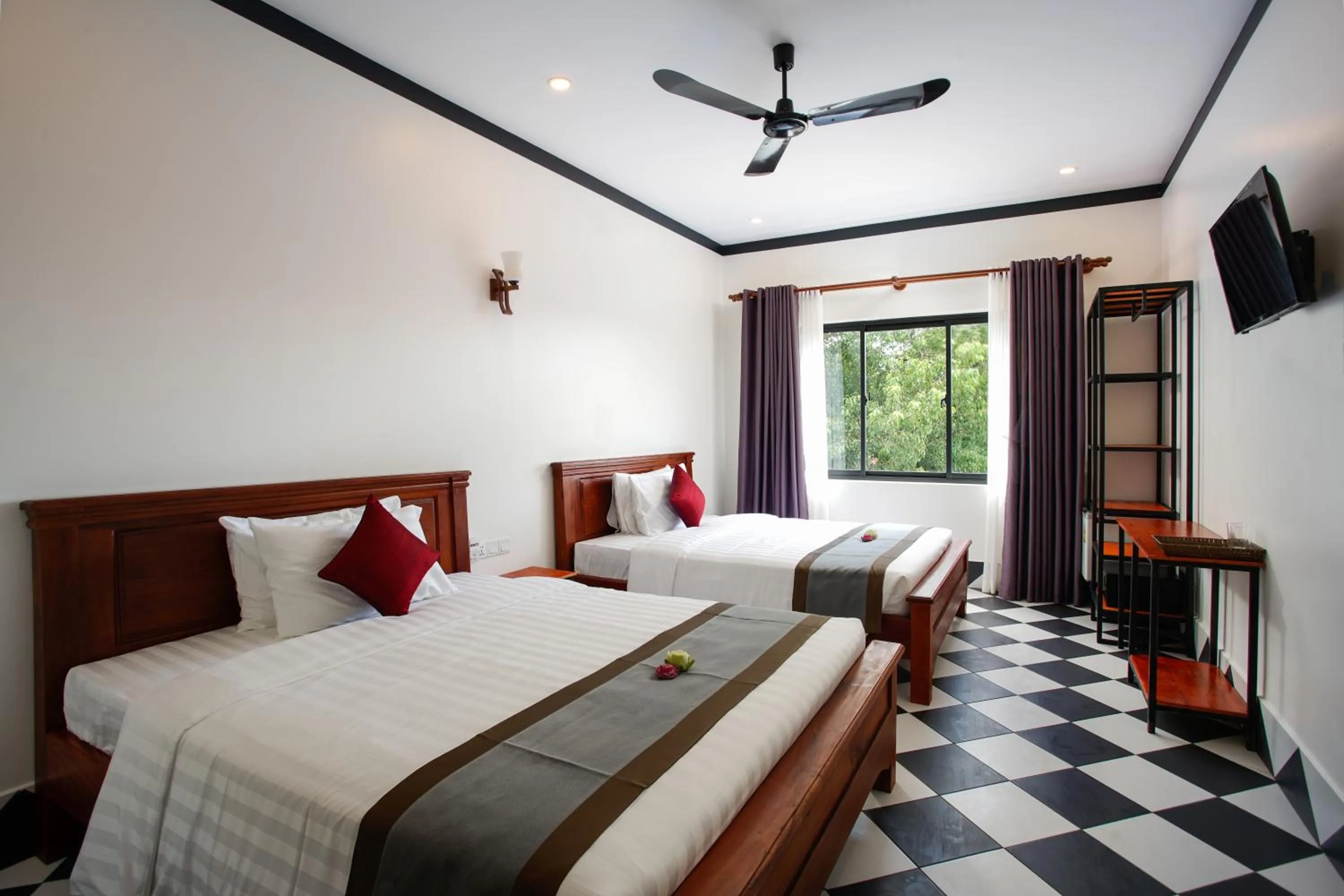 Property building, Bed in Noni Tree Hostel