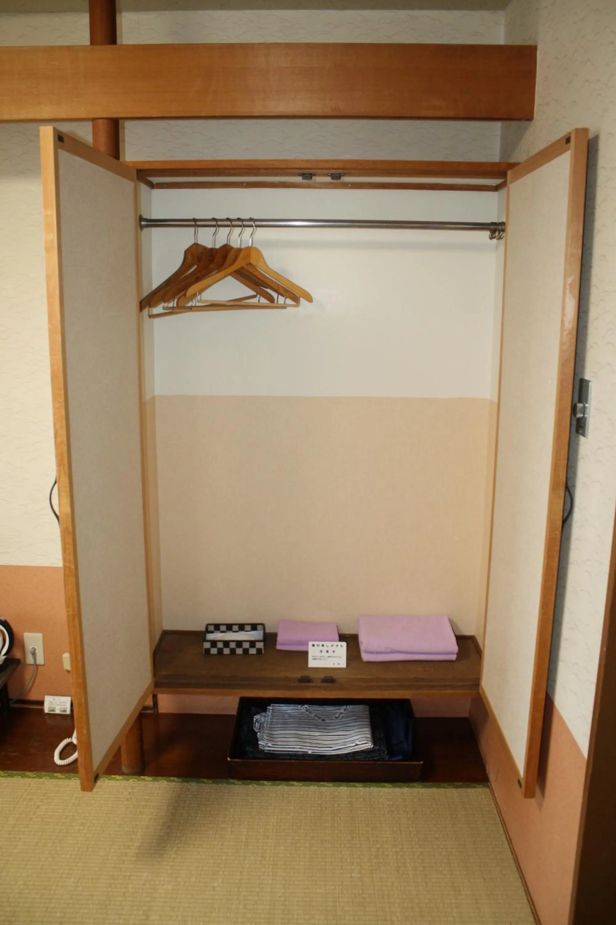 Photo of the whole room in Hotel Grand Toya