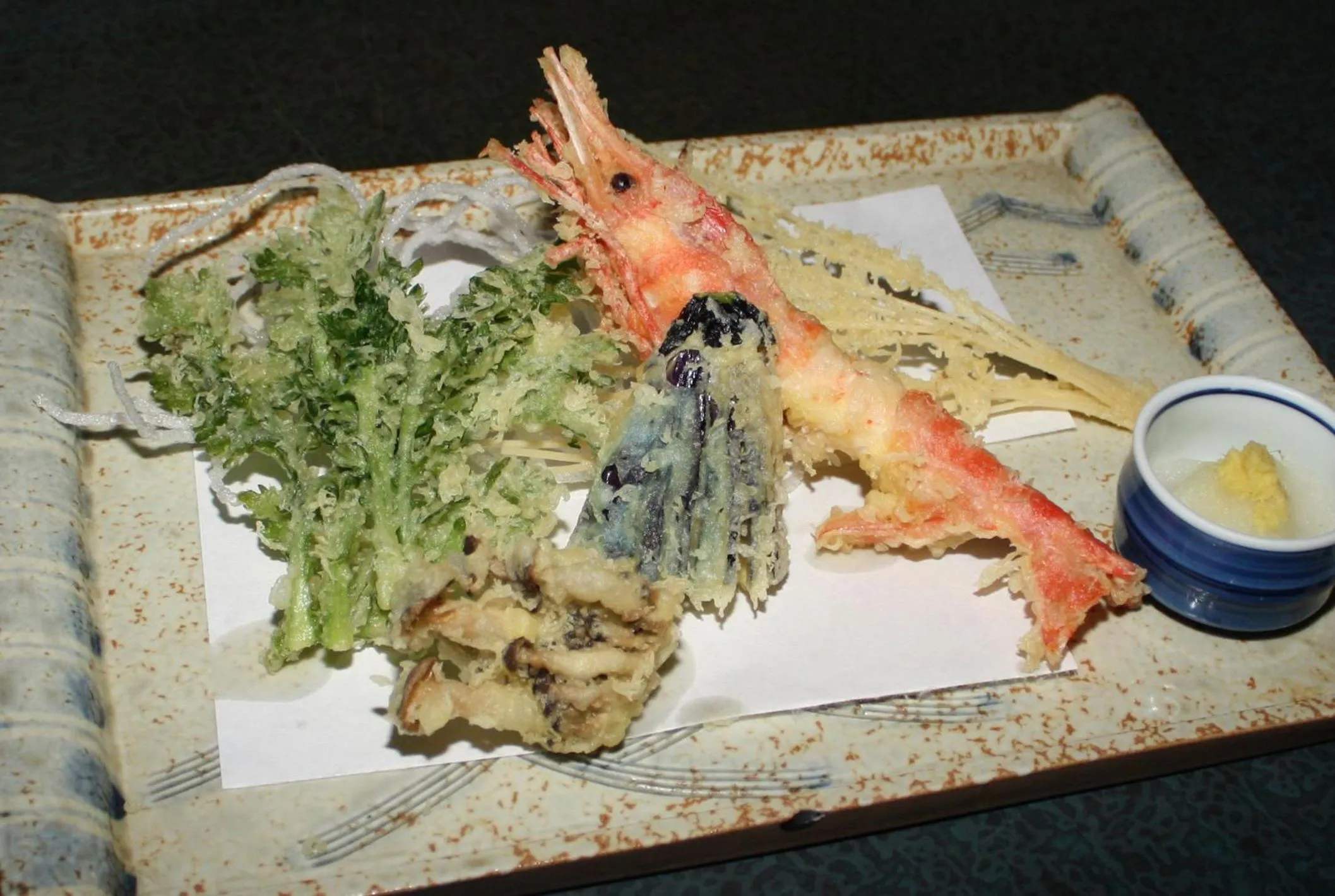 Food and drinks in Hotel Grand Toya