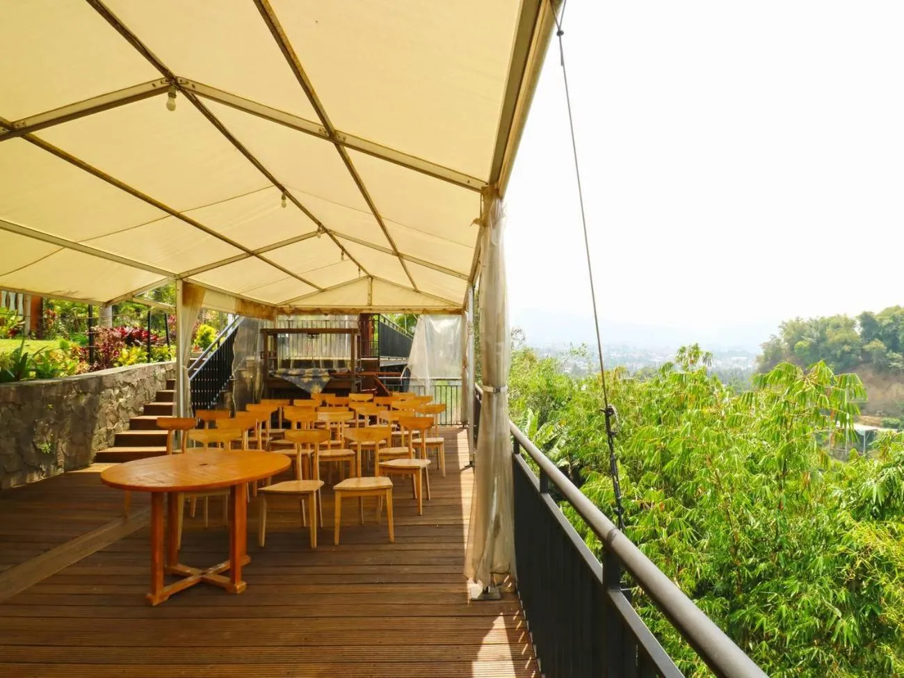 Balcony/Terrace in Villa Gardenia Bandung