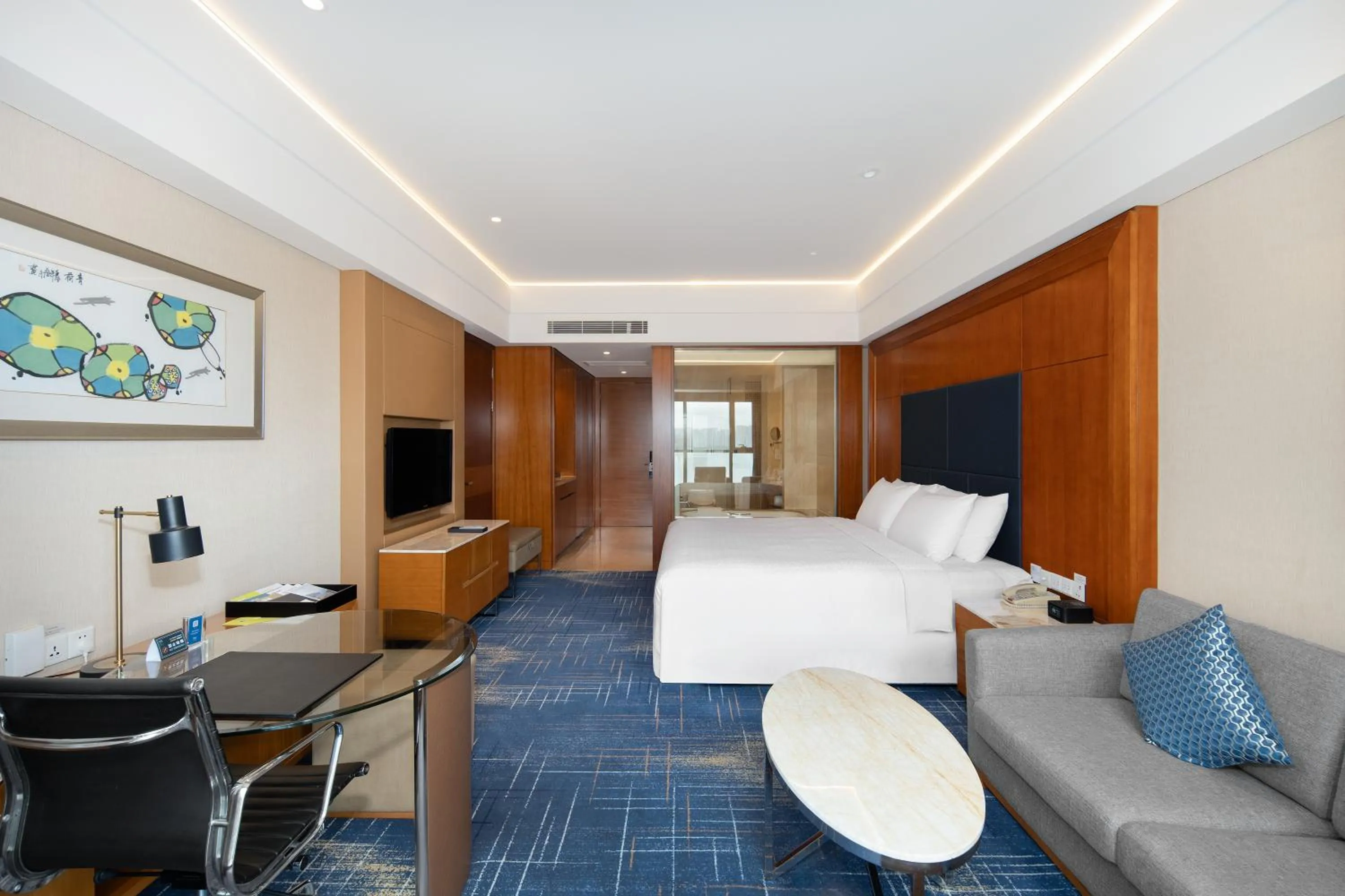 Bed in Four Points by Sheraton Suzhou