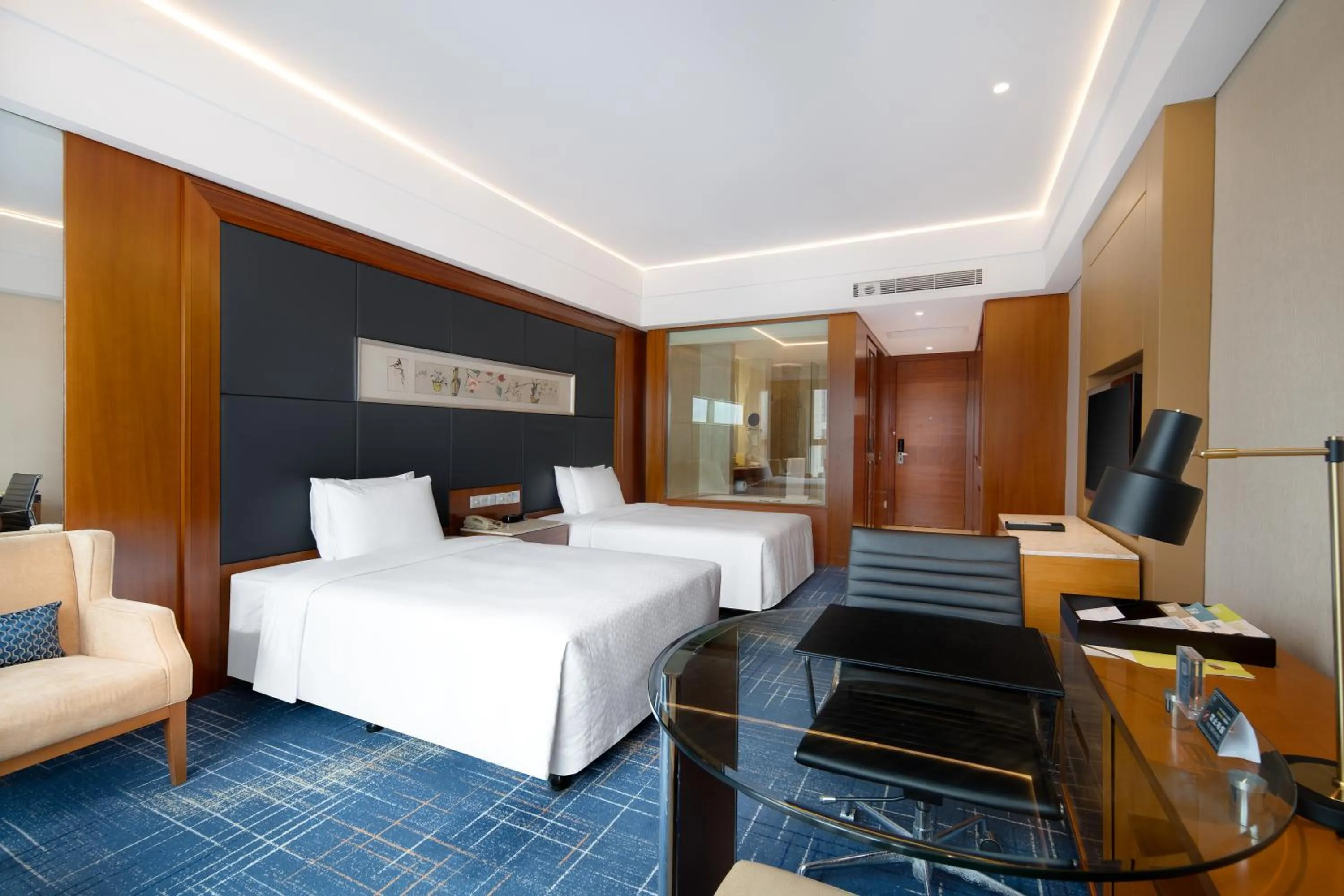 Bed in Four Points by Sheraton Suzhou